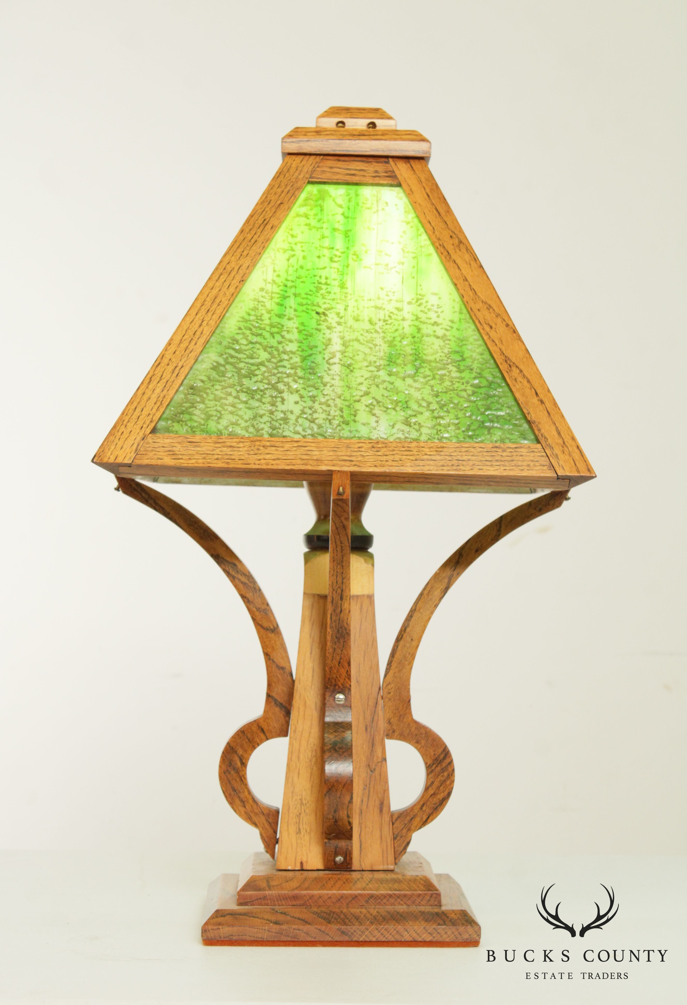 Mission Arts & Crafts Vintage Oak Slag Glass Table Lamp