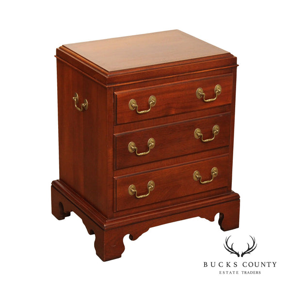 Link-Taylor Georgian Style Mahogany Chair Side Accent Chest