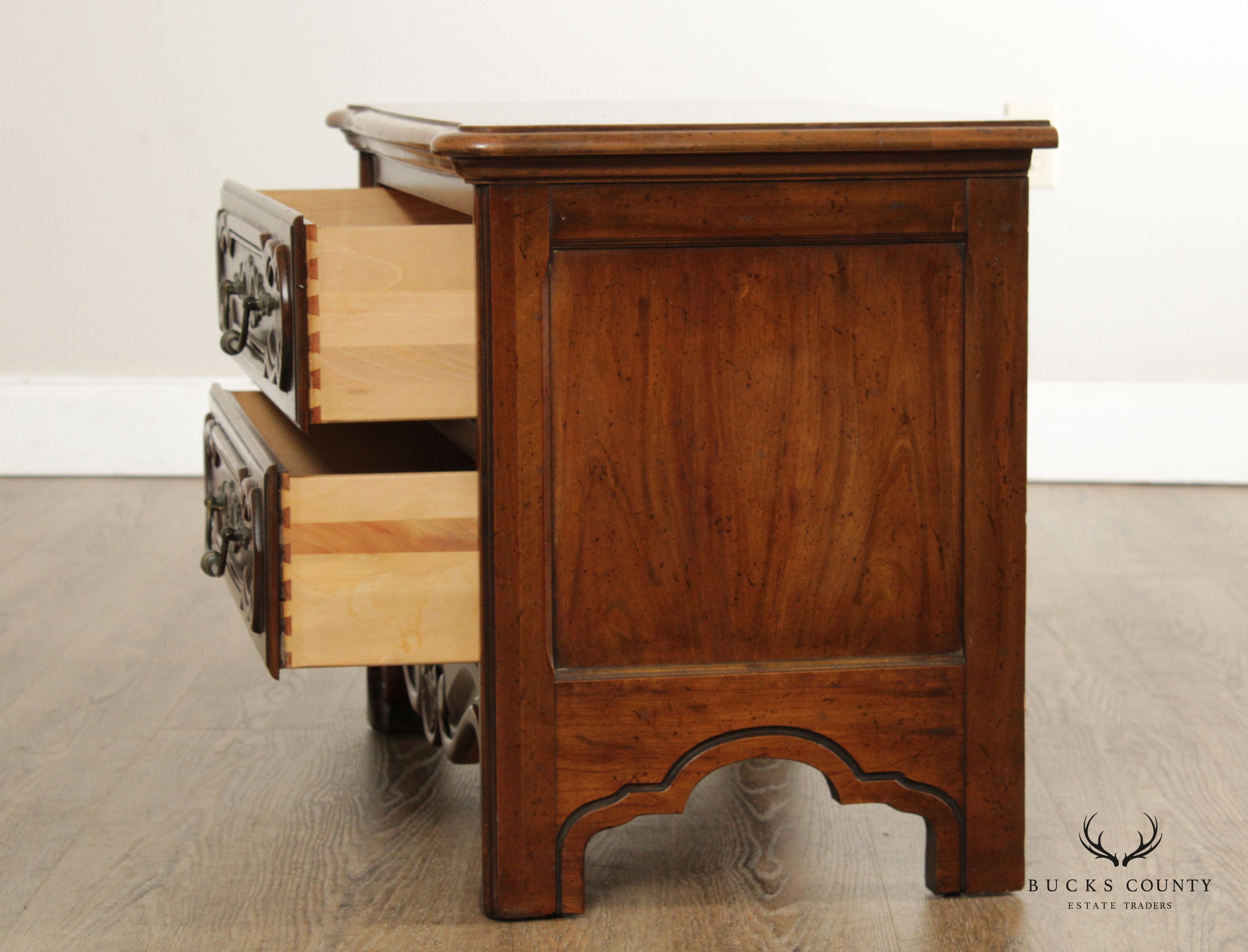 French Provincial Style Vintage Pair of Carved Walnut Nightstands