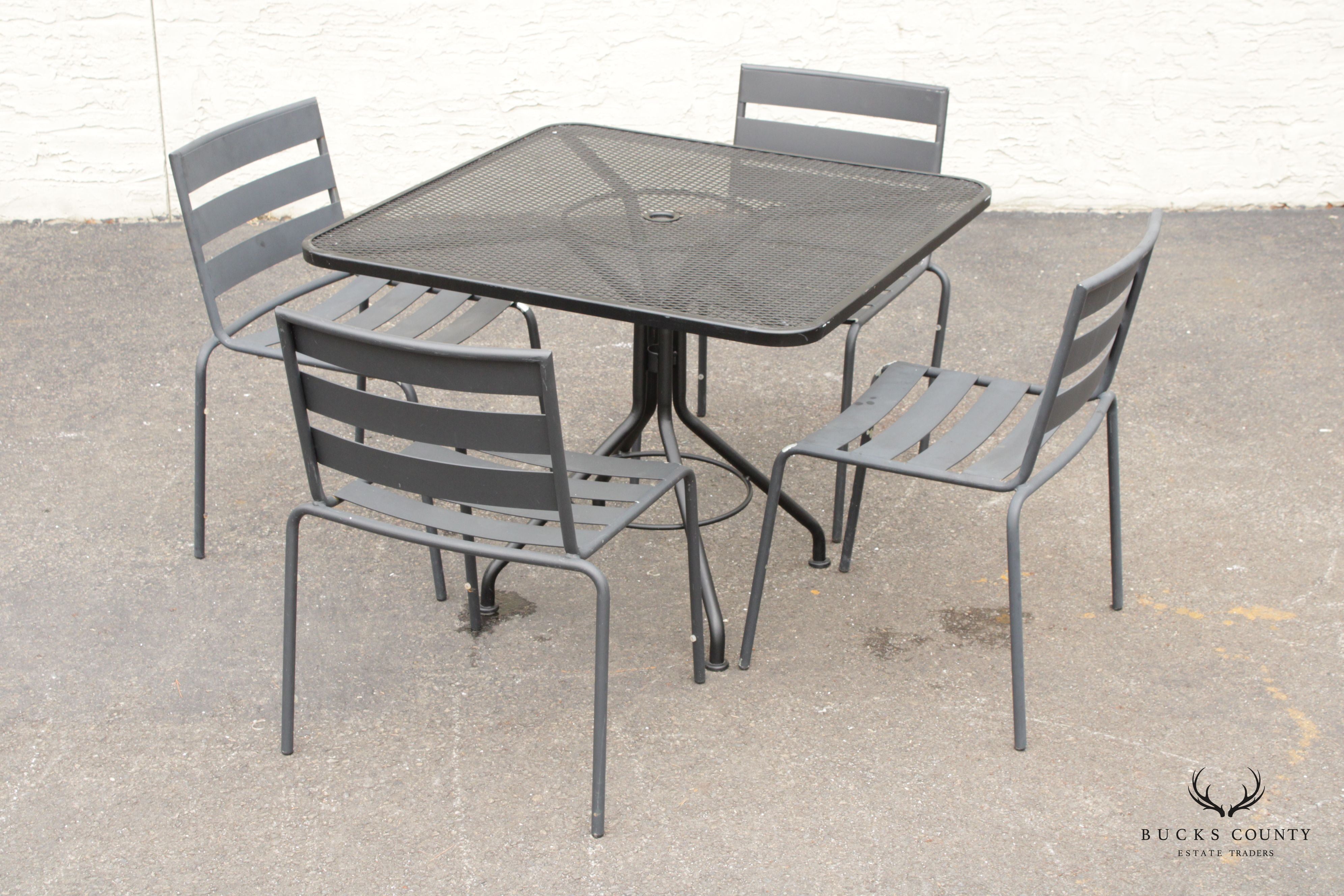 Woodard 'Metro' Wrought Iron Outdoor Dining Set