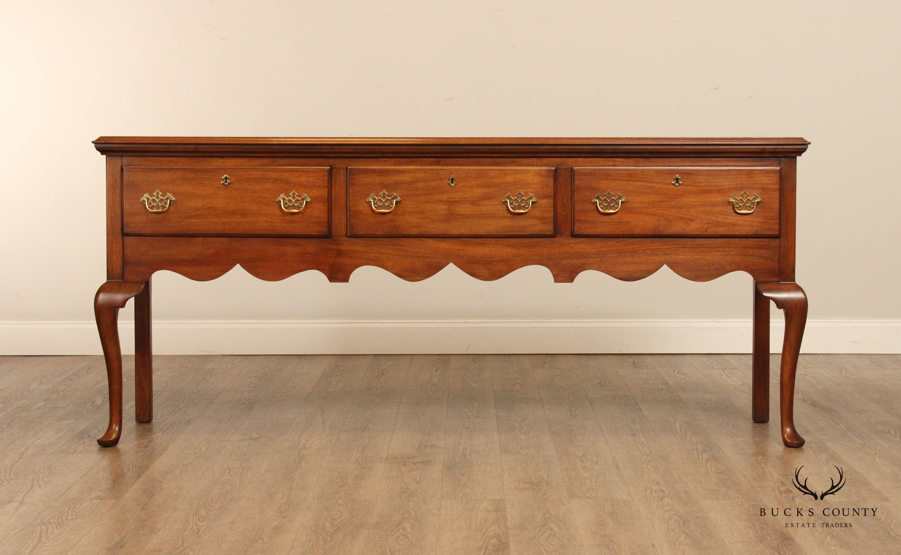 Henkel Harris Queen Anne Style 'Jamestown Colony' Walnut Buffet Sideboard