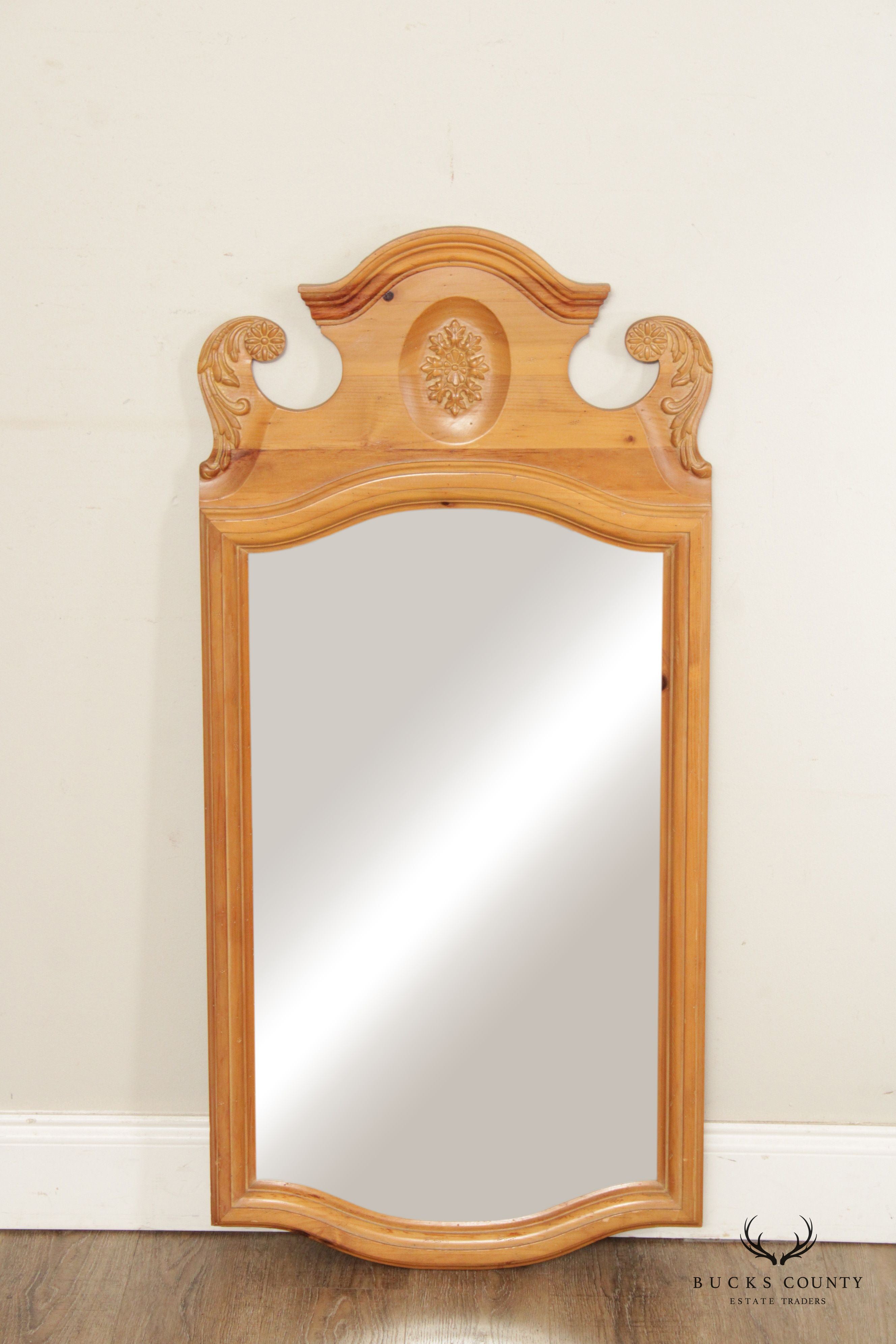 Lexington Chippendale Style Carved Pine Frame Mirror