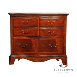 THOMASVILLE 'IRVING PARK' MAHOGANY CHEST OF DRAWERS