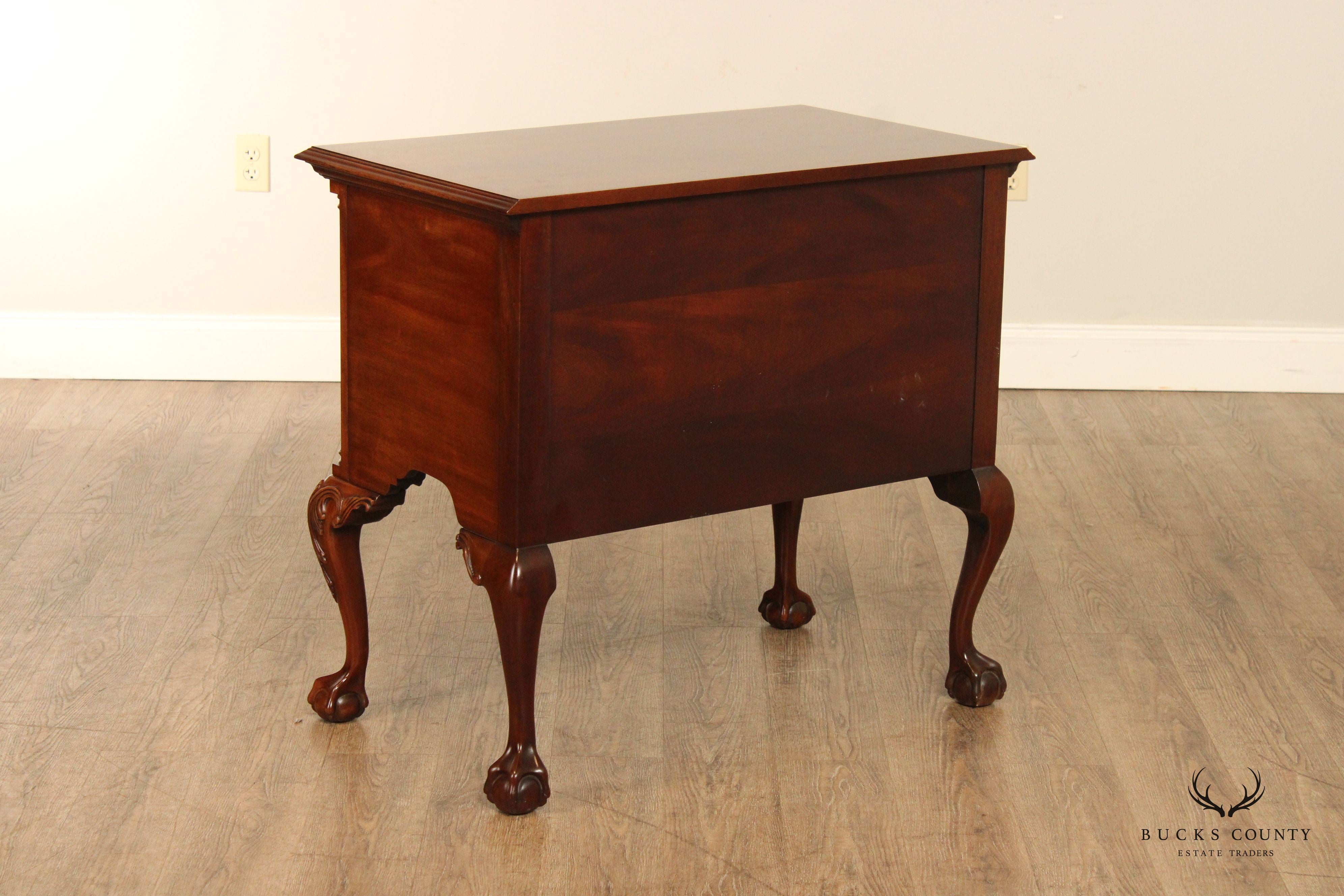 Councill Craftsmen Chippendale Style Mahogany Lowboy