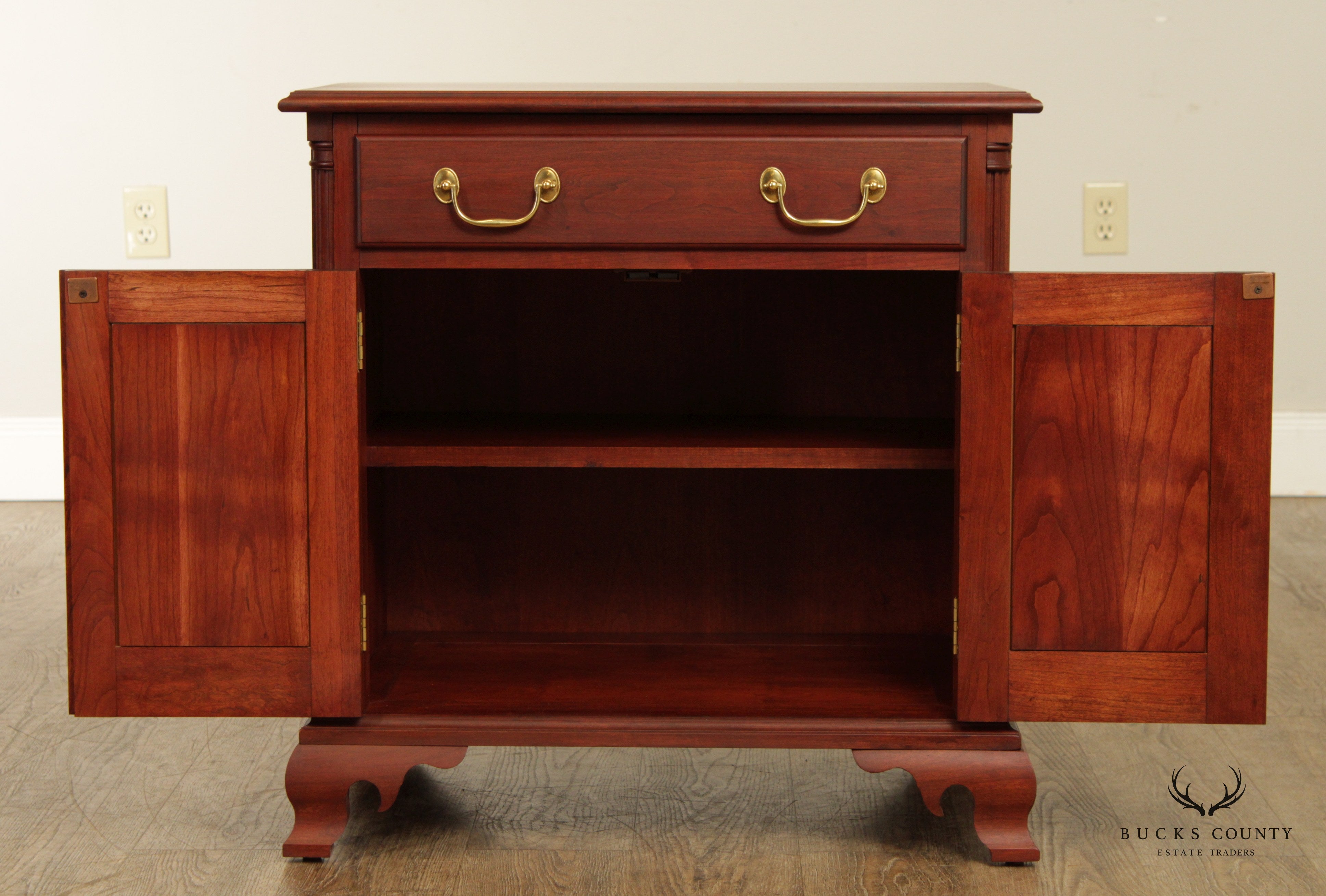 Vintage Chippendale Style Pair Cherry Wood Nightstands