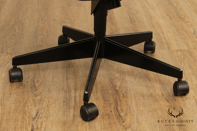 Quality Modern Black Leather Desk Chair (B)
