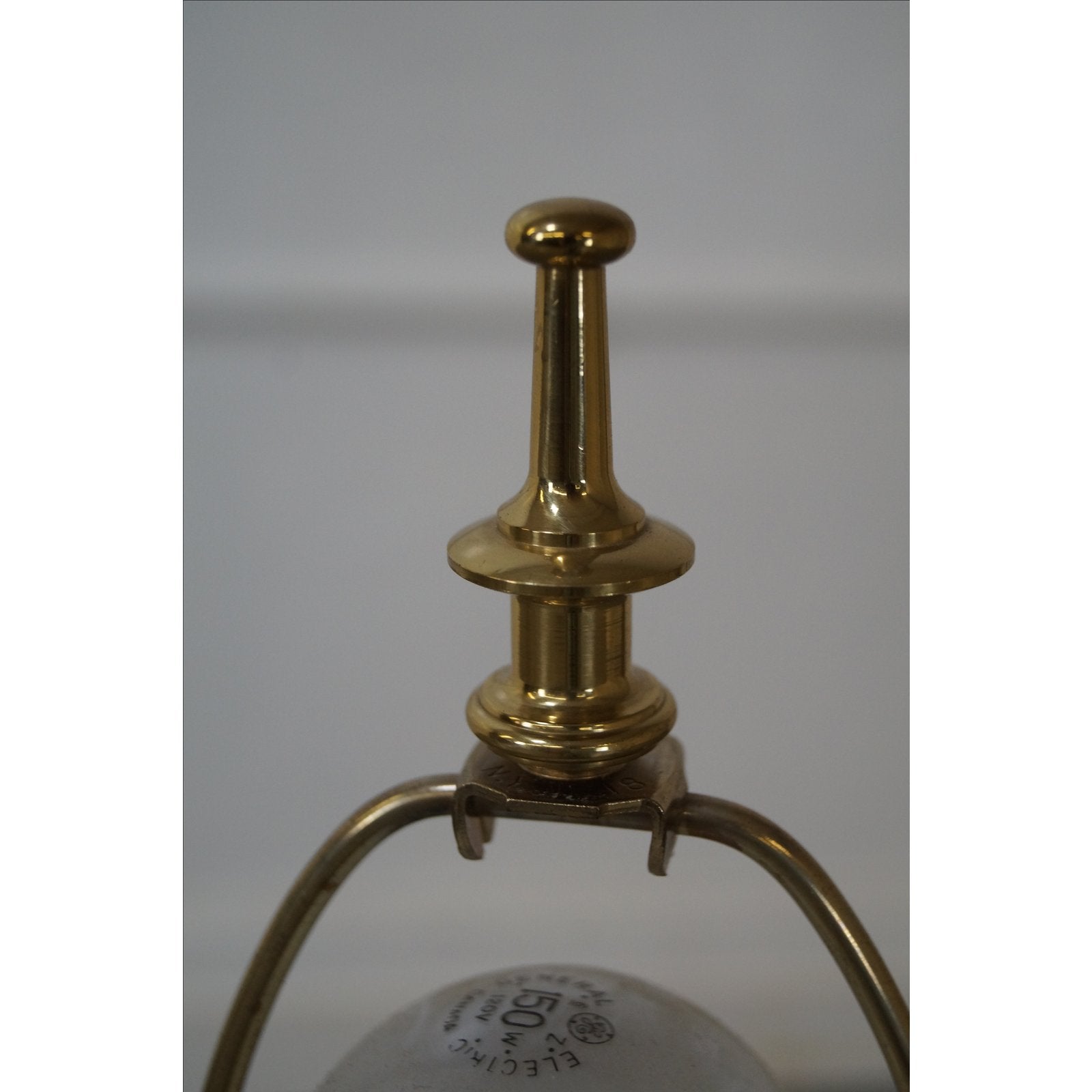 Vintage Italian Brass Swan Elegant Table Lamp