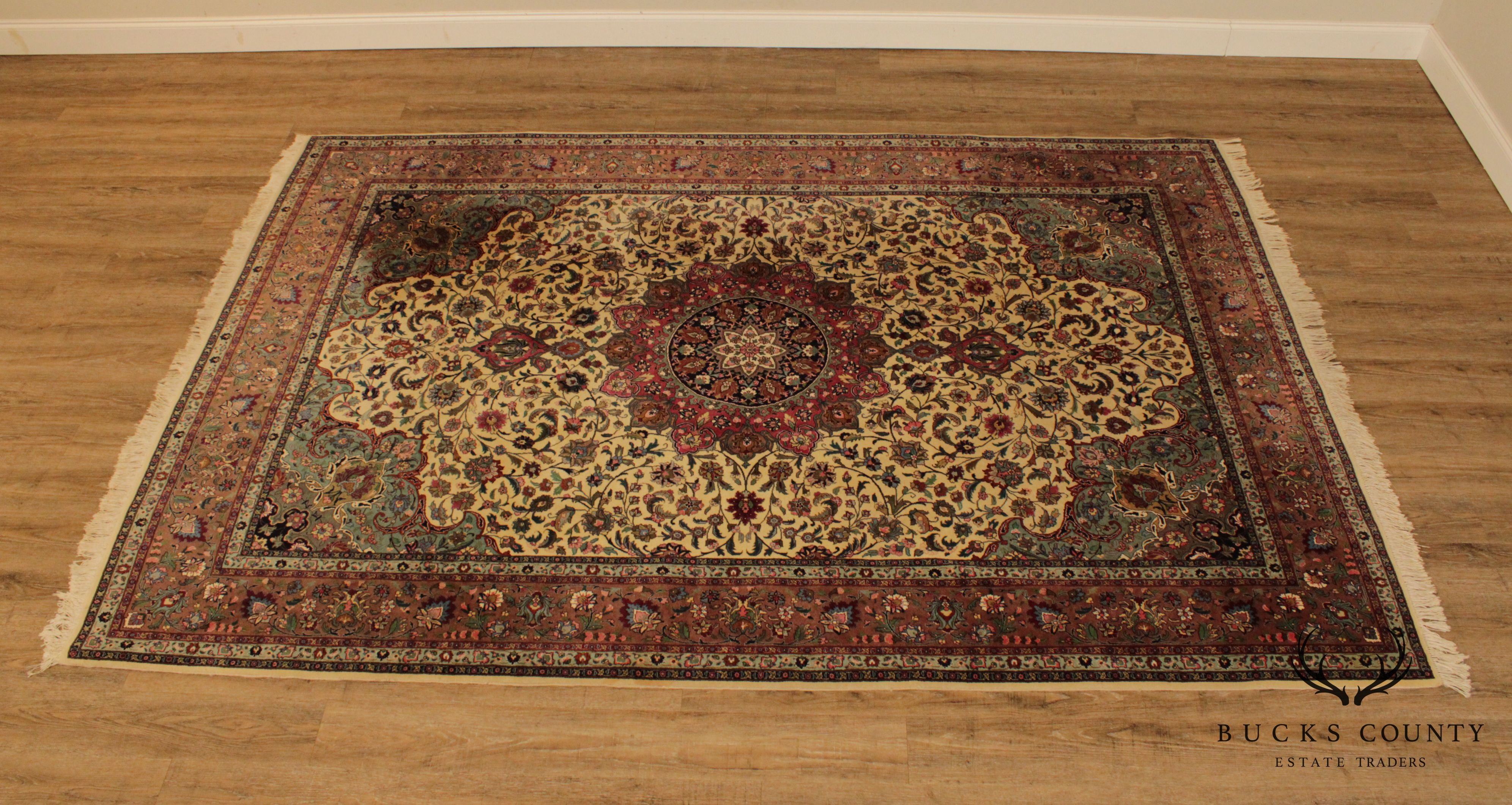 Persian Ispahan 9'10"x 6'7" Hand Knotted Wool Rug