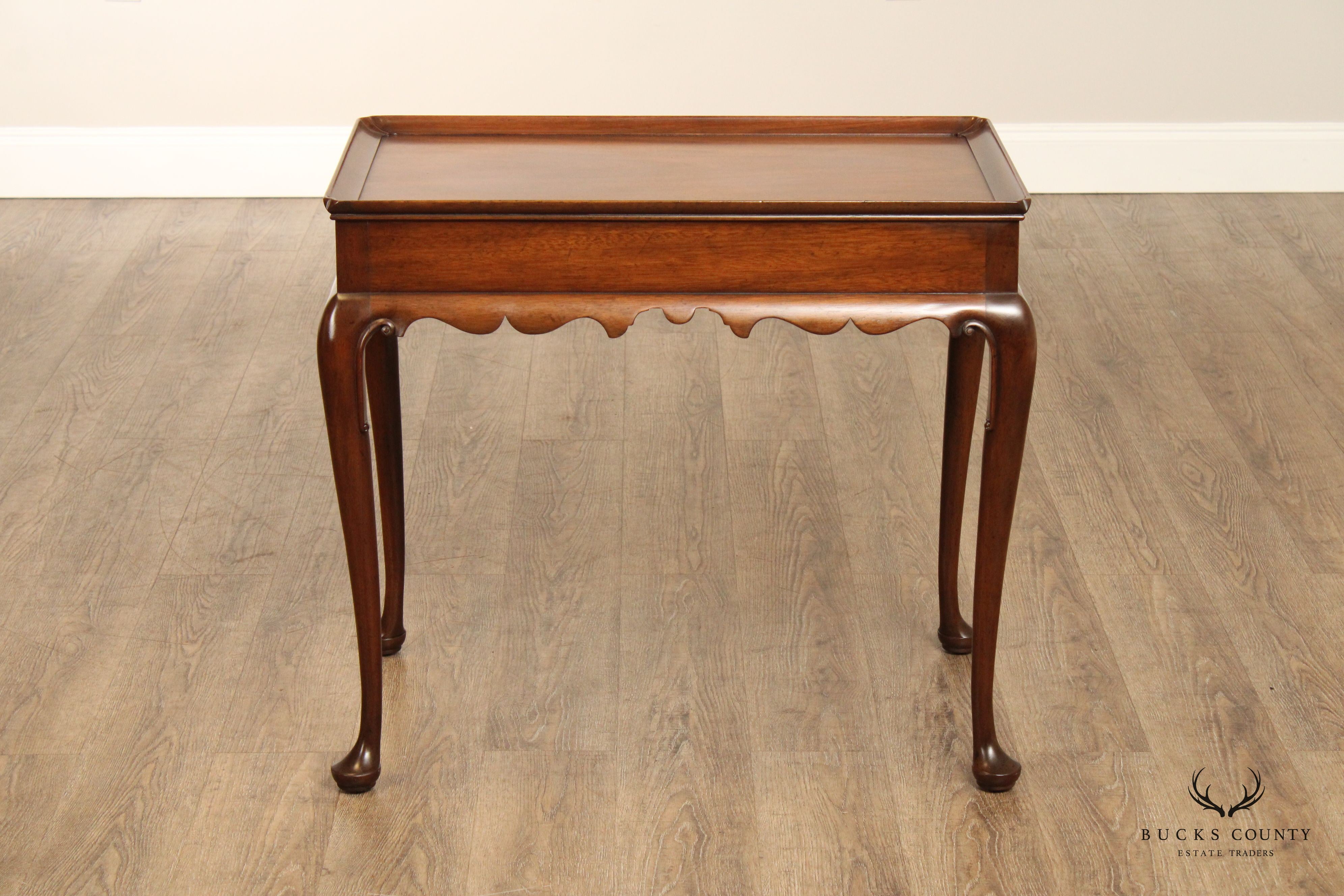 Kittinger Williamsburg Restoration Queen Anne Mahogany Tea Table