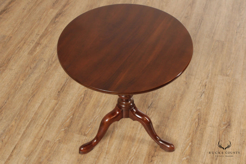 Kittinger Williamsburg Adaptation Mahogany Round Pedestal Side Table