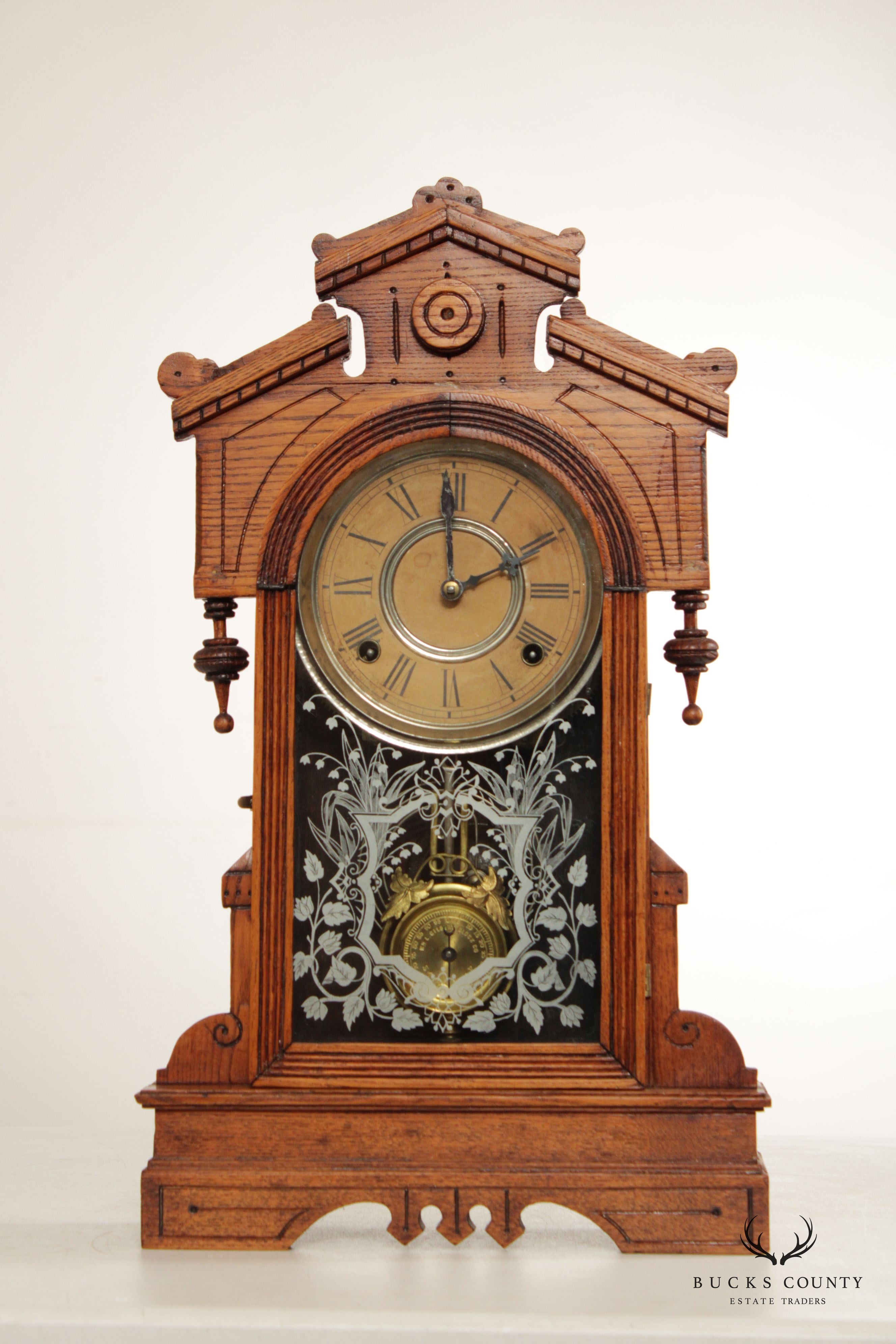 Antique William L. Gilbert Victorian Oak Case Mantel Clock