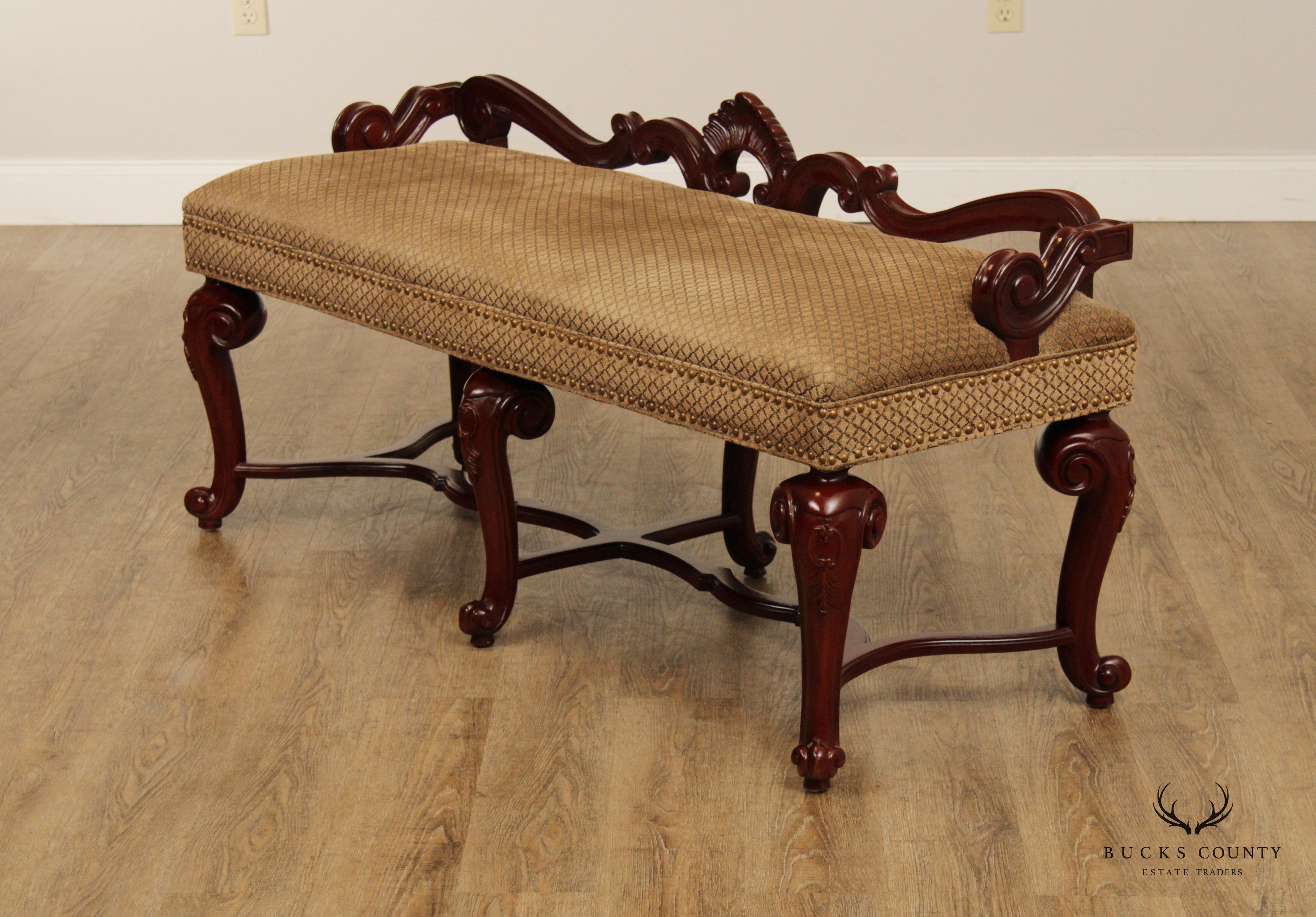 Quality Carved Mahogany Rococo Style Window Bench