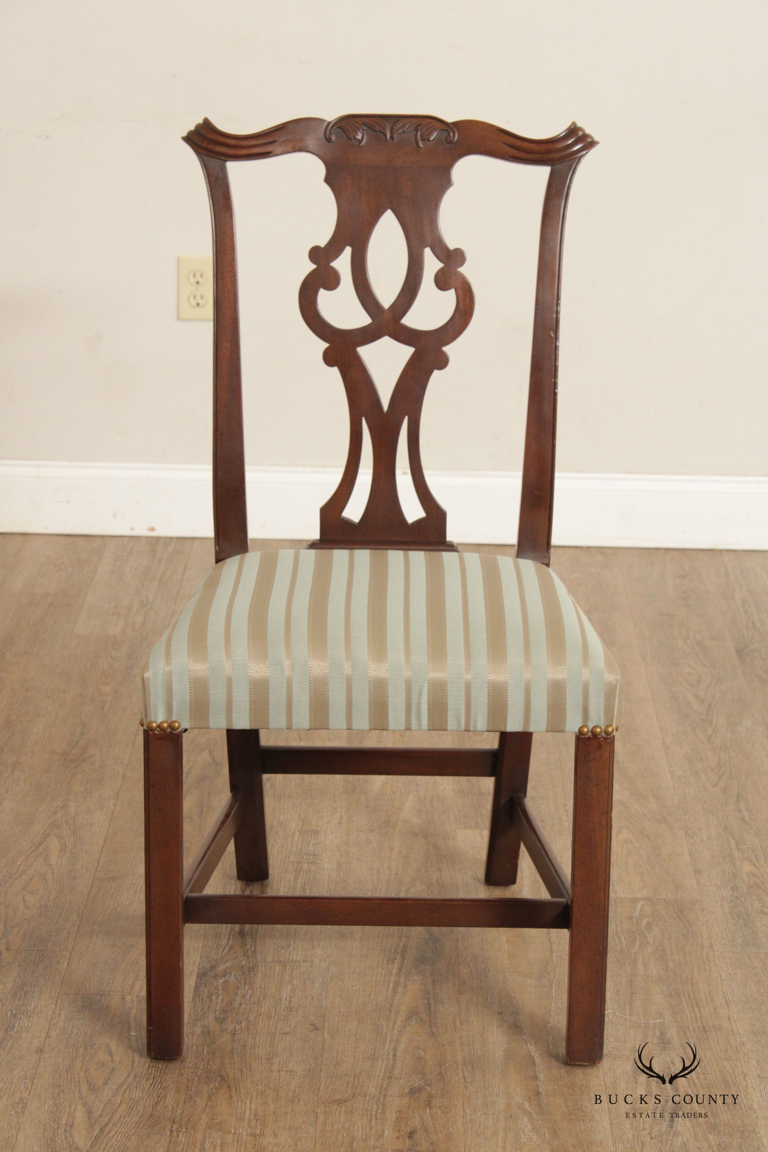 Kittinger Chippendale Style Set Eight Mahogany Dining Chairs