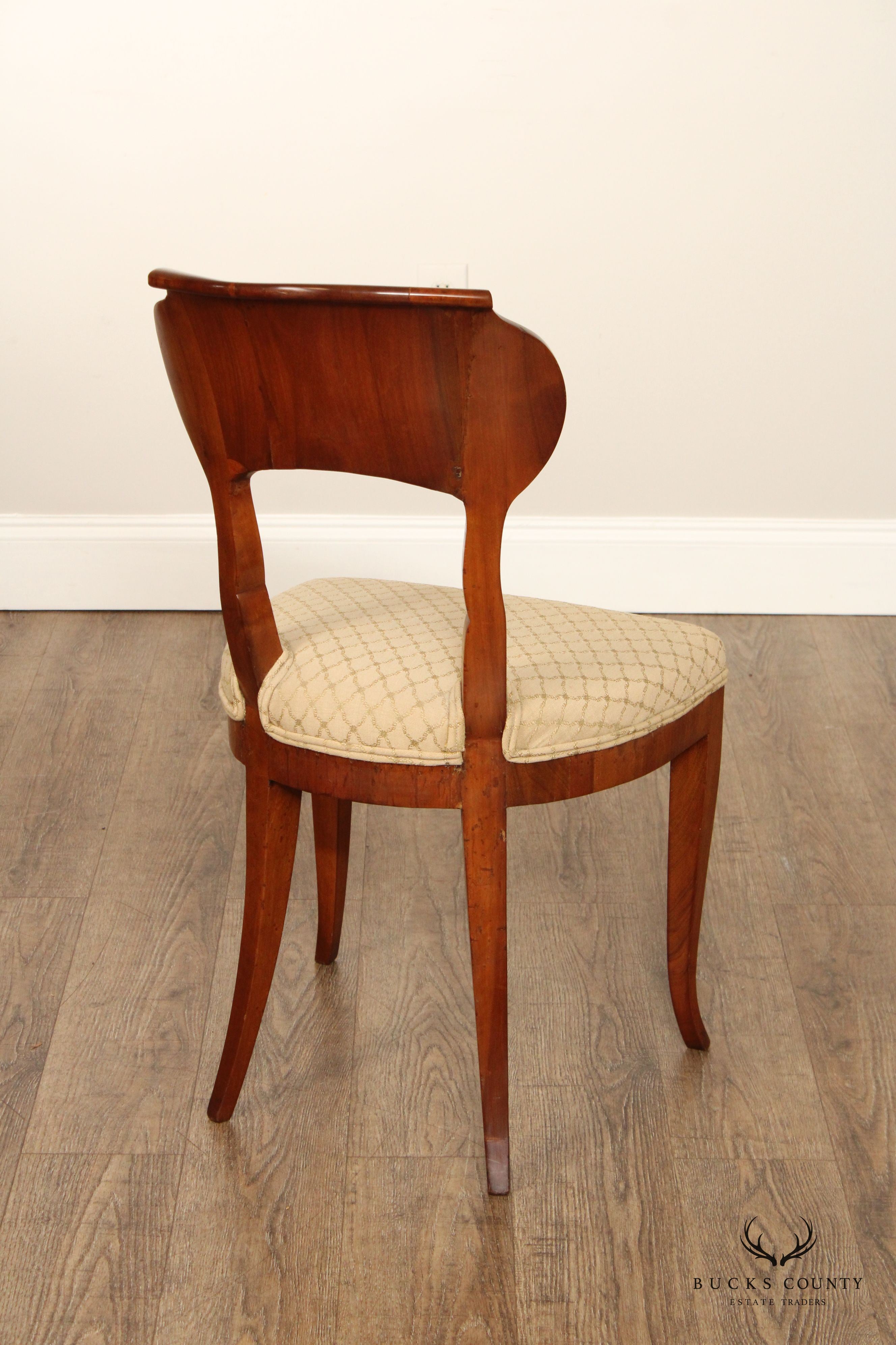 ANTIQUE BIEDERMEIER SET OF SIX WALNUT DINING CHAIRS