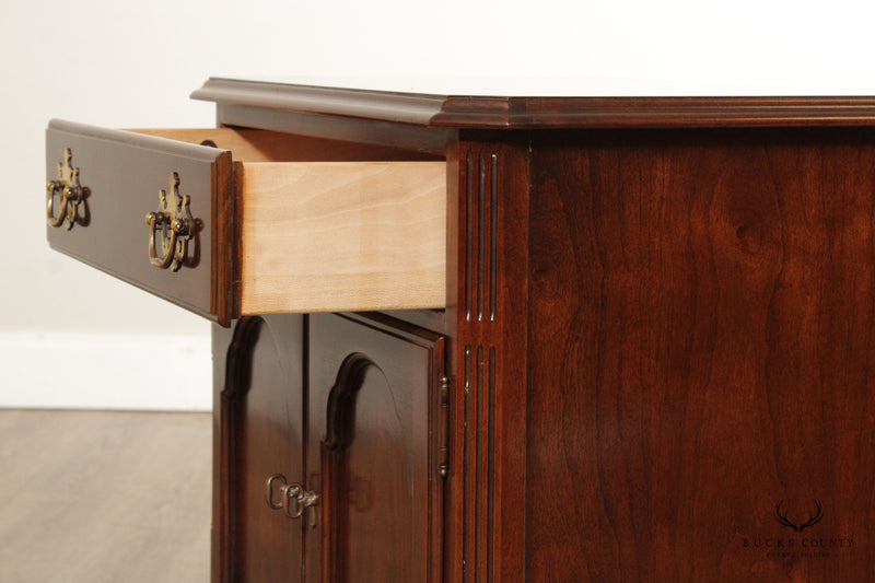 Drexel Heritage Chippendale Style Pair of Vintage Cherry Bedside Cabinet Nightstands