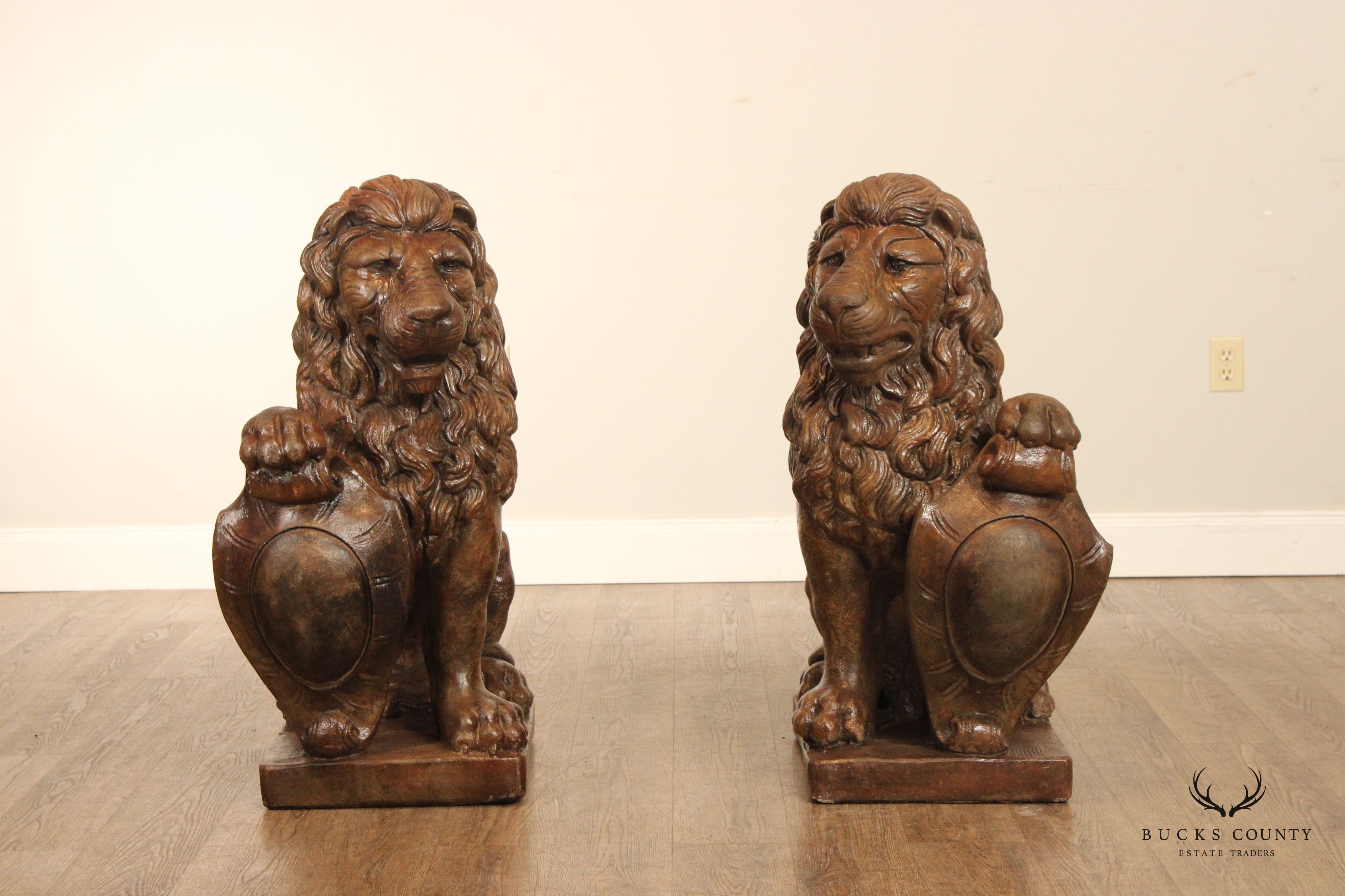 English Traditional Pair of Cast Stone Heraldic Lion Statues