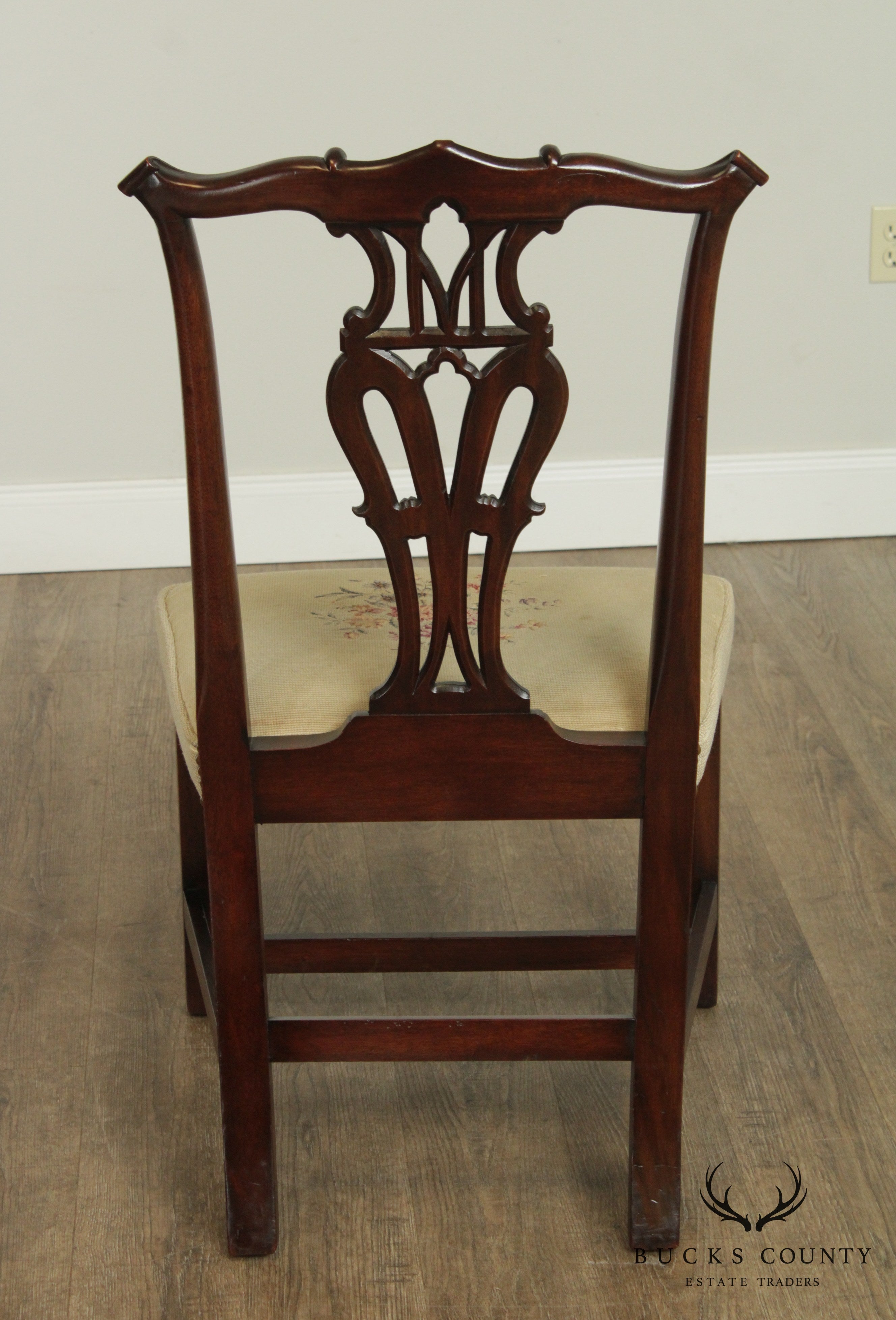 1940's Vintage Set 8 Chippendale Style Custom Mahogany Dining Chairs