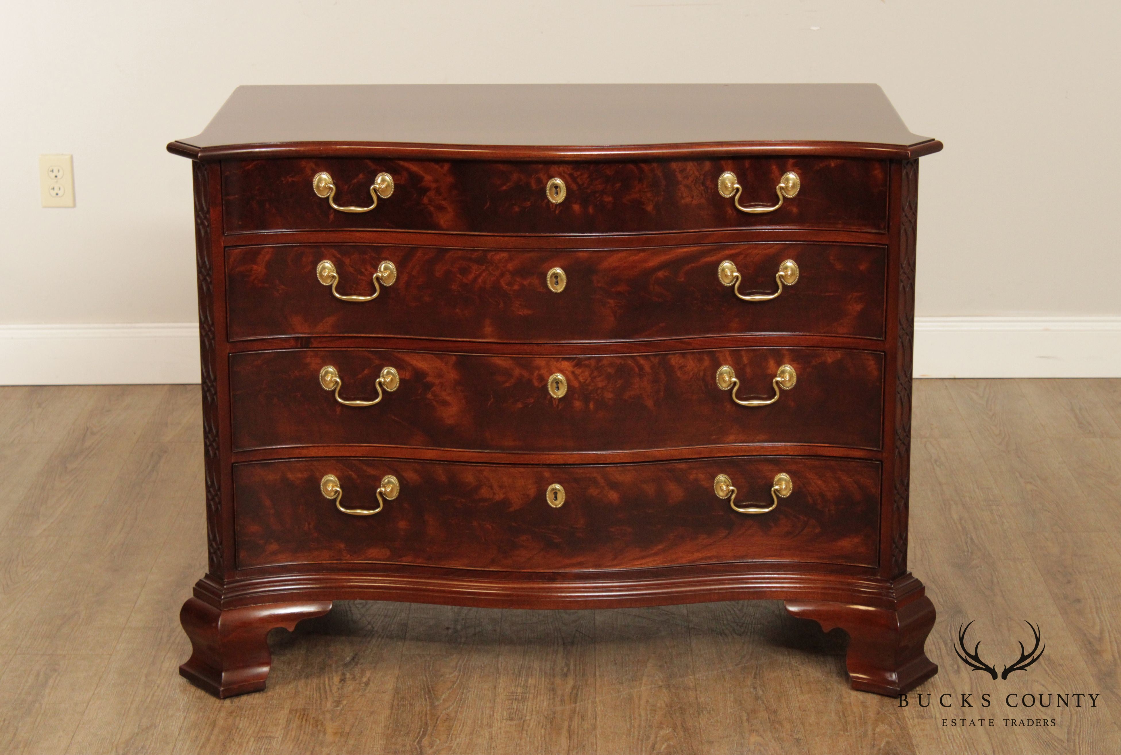 Stickley Colonial Williamsburg Reserve Collection Mahogany Chippendale Style Chest of Drawers