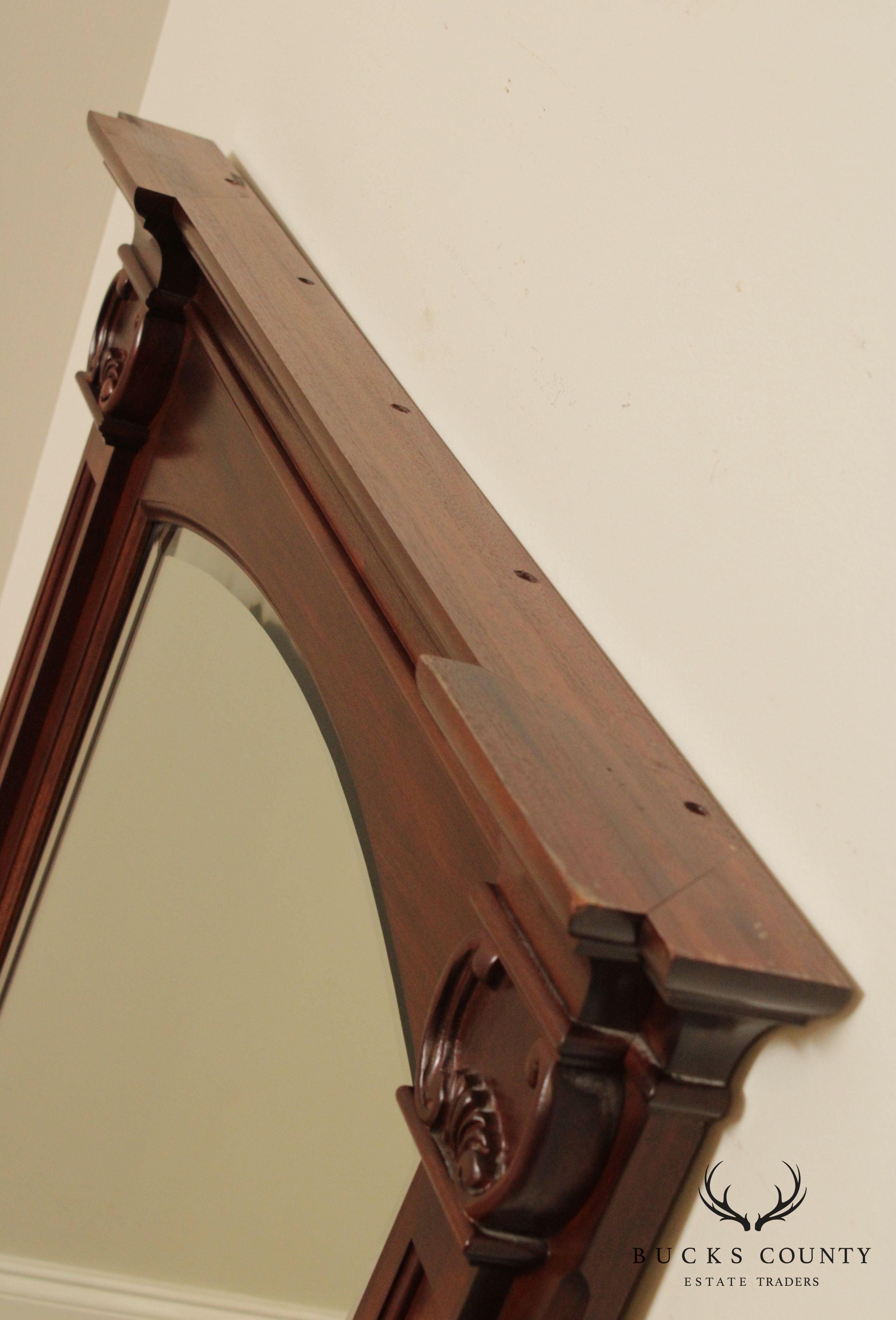 Thomasville 'Country Inns and Back Roads' Empire Style Mahogany Wall Mirror