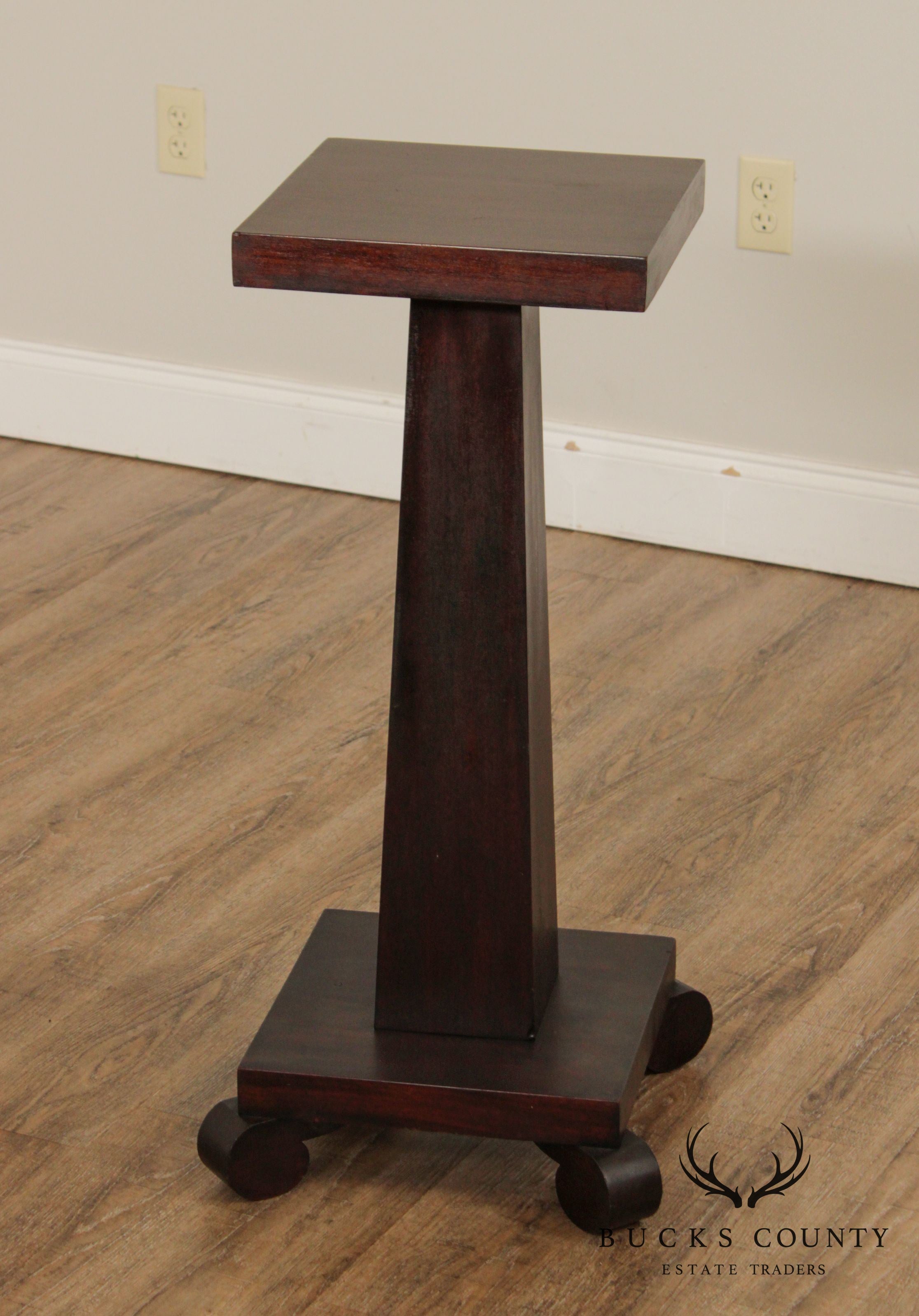 Antique American Empire Style Mahogany Pedestal