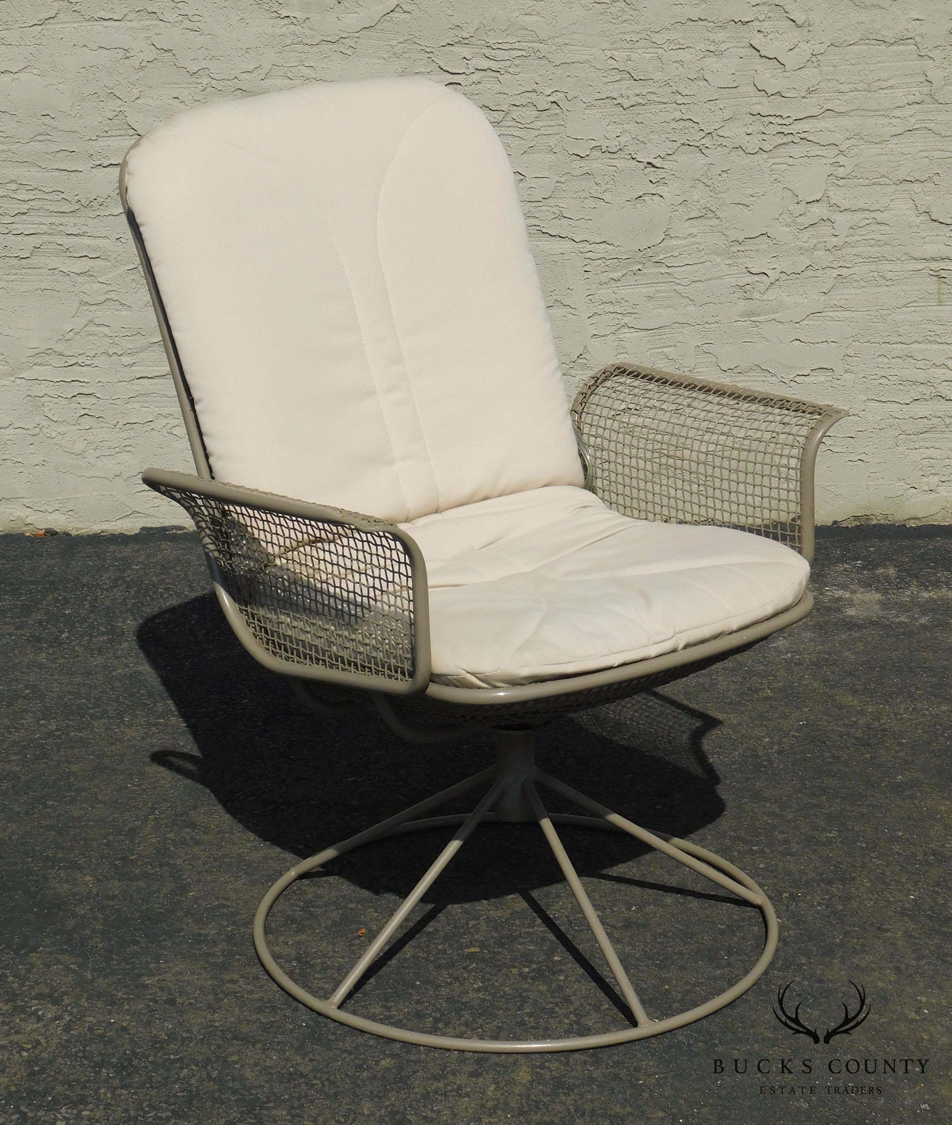 Woodard Sculptura Swivel Rocking Patio Armchair