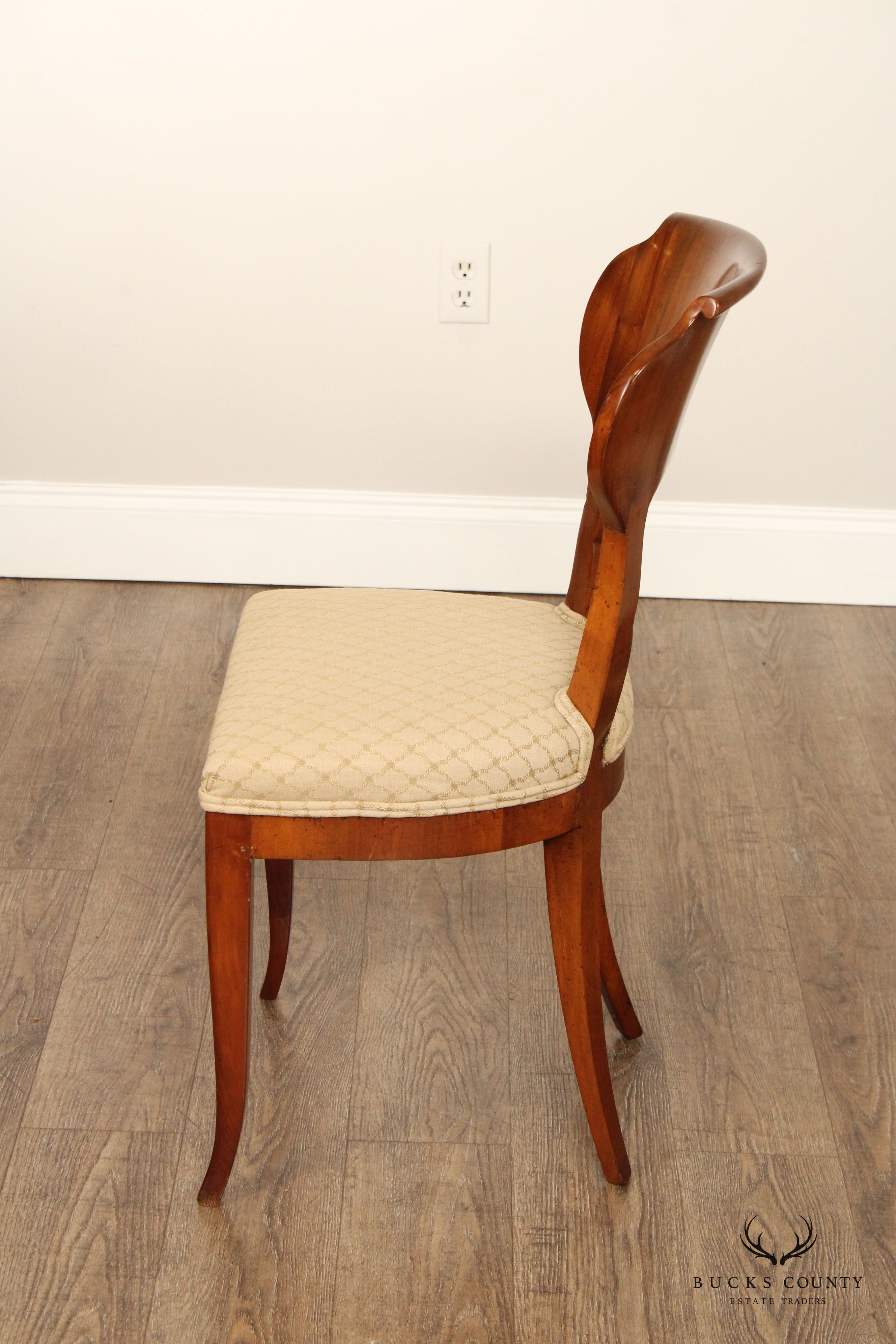 ANTIQUE BIEDERMEIER SET OF SIX WALNUT DINING CHAIRS