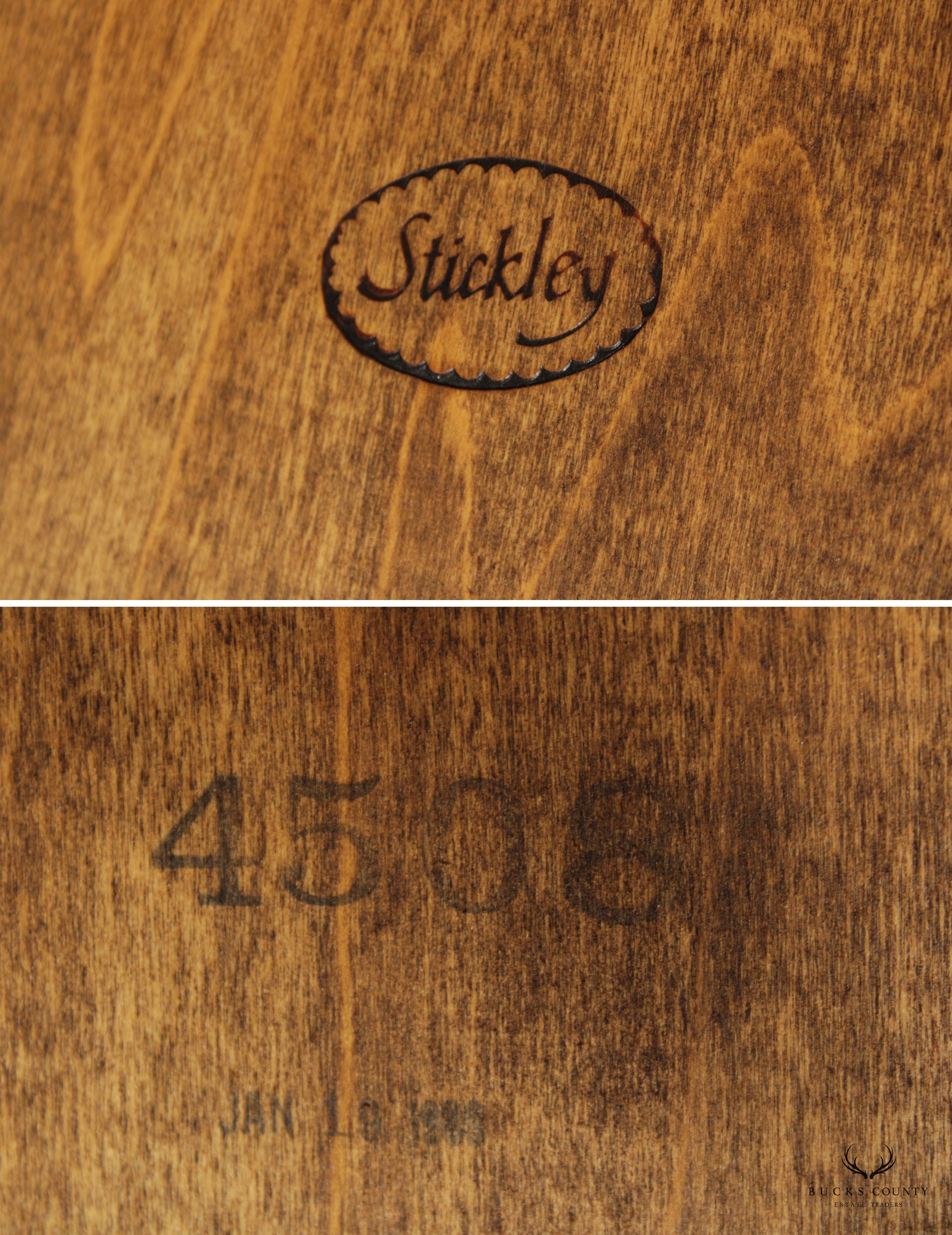 Stickley Queen Anne Style Cherry Tea Table