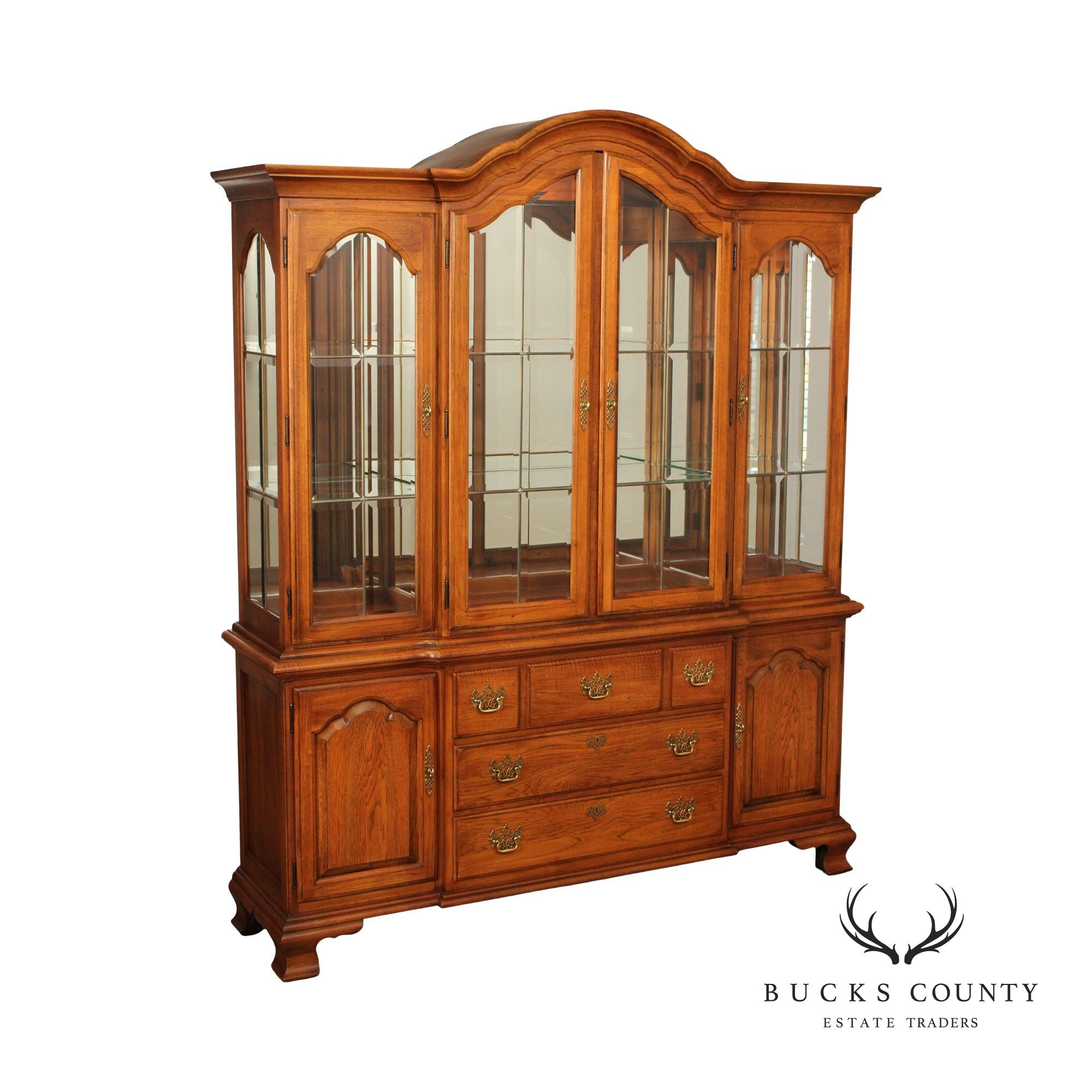 Thomasville Fisher Park Oak Vintage China Cabinet