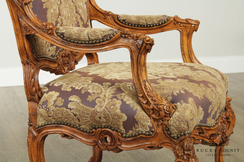 Italian Rococo Style Fine Quality Pair Carved Armchairs