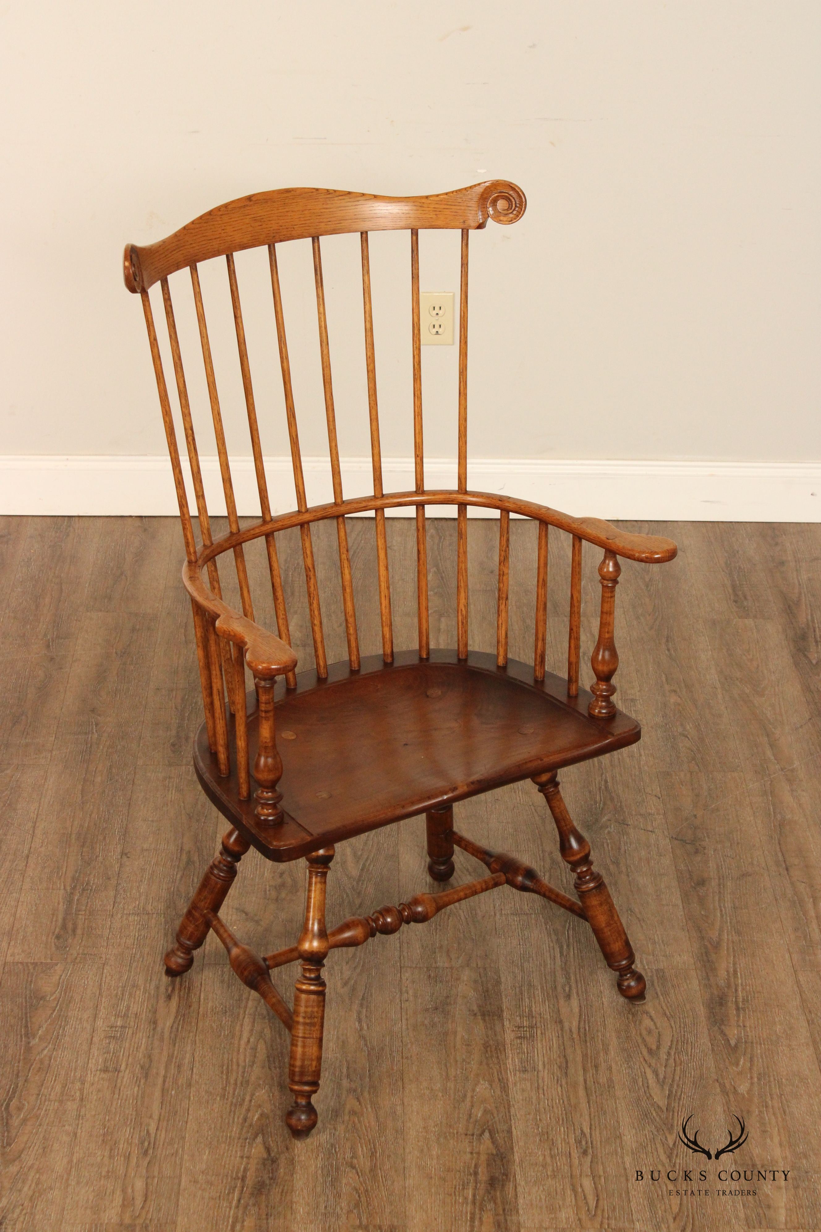 Custom Crafted Philadelphia Windsor Comb Back Windsor Armchair