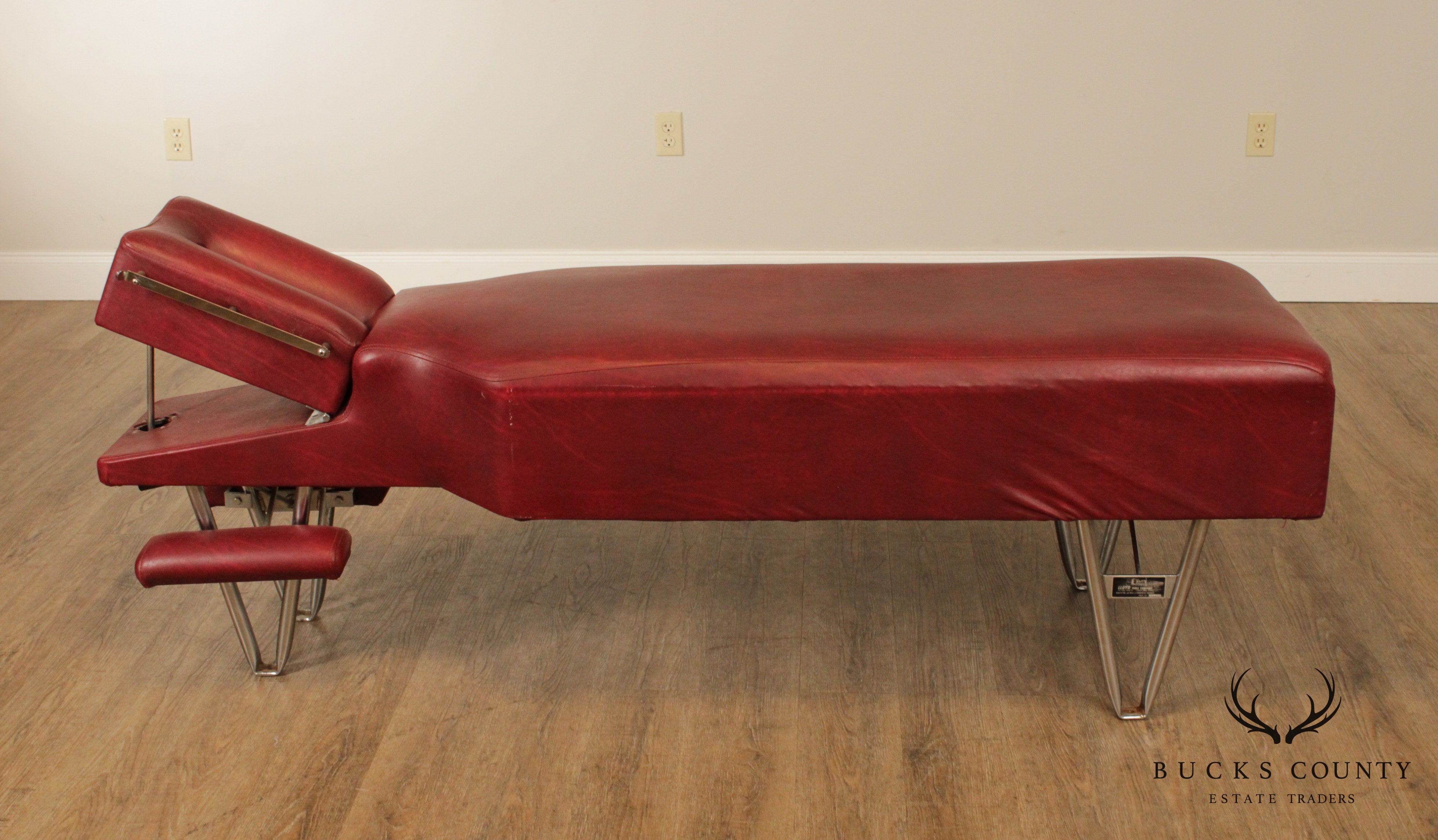 Lloyd Table Company Mid Century Modern Chiropractic Table