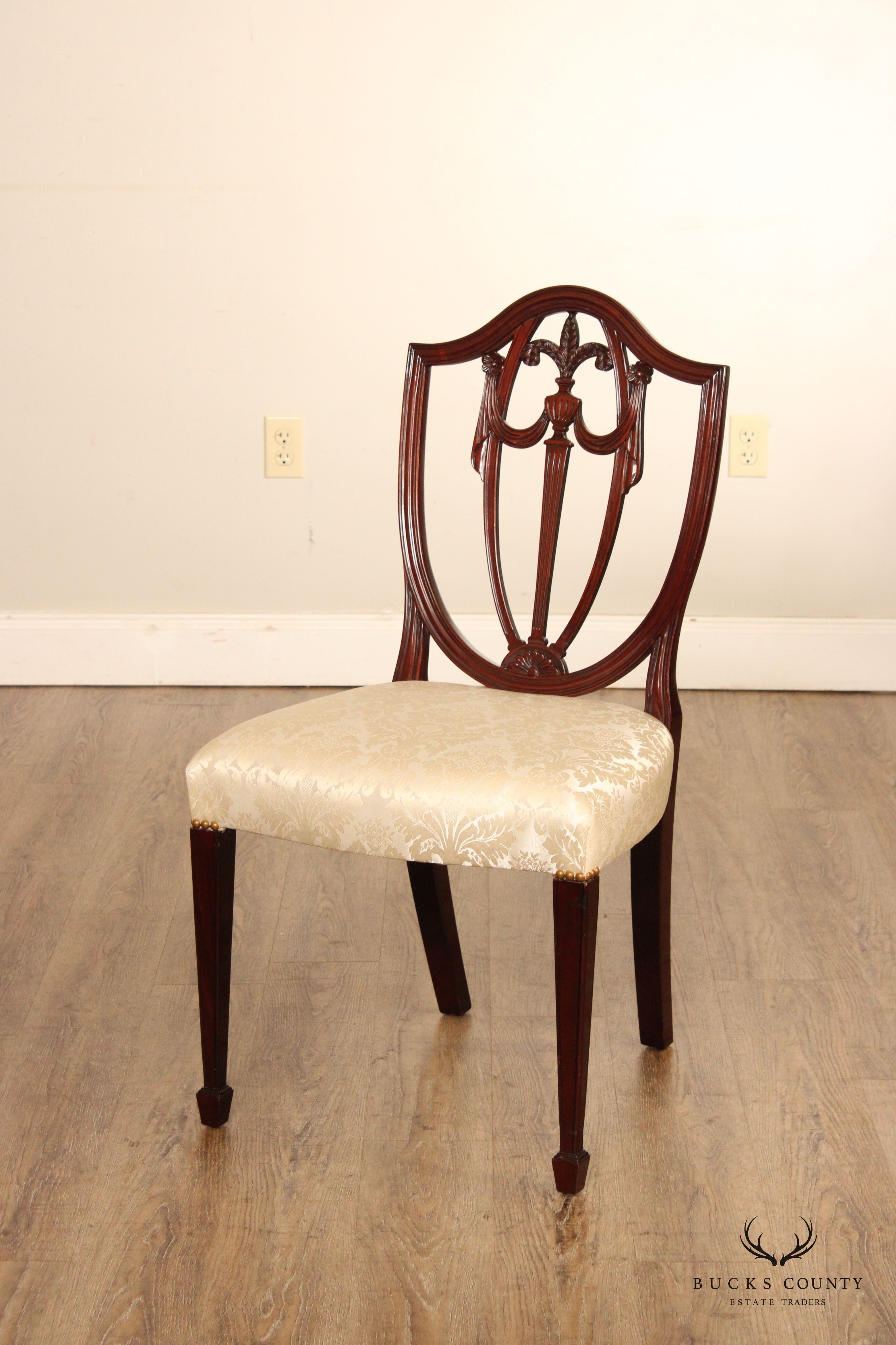 Kindel Hepplewhite Style Mahogany Shield Back Dining Side Chair