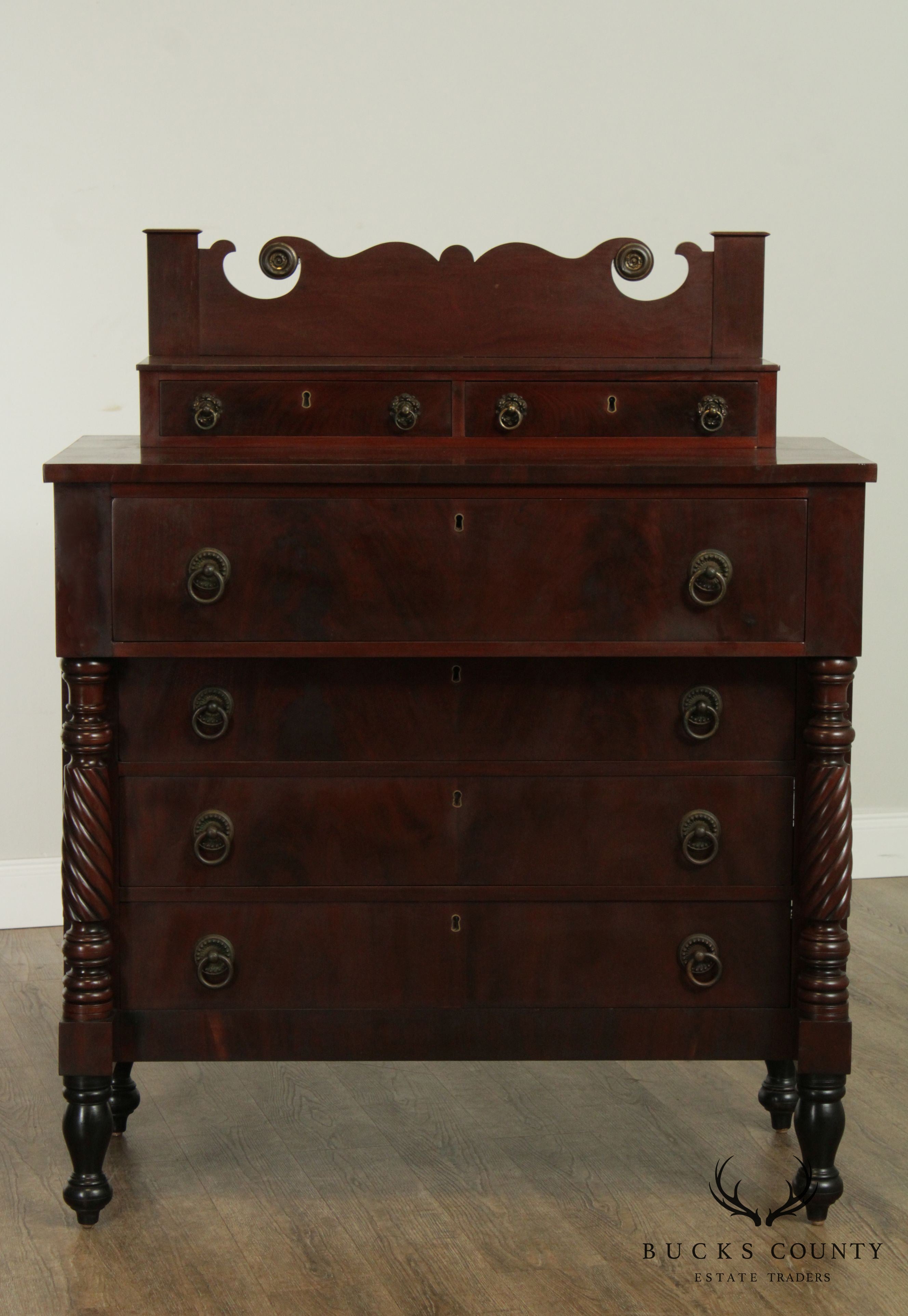 Antique American Federal Mahogany Chest of Drawers