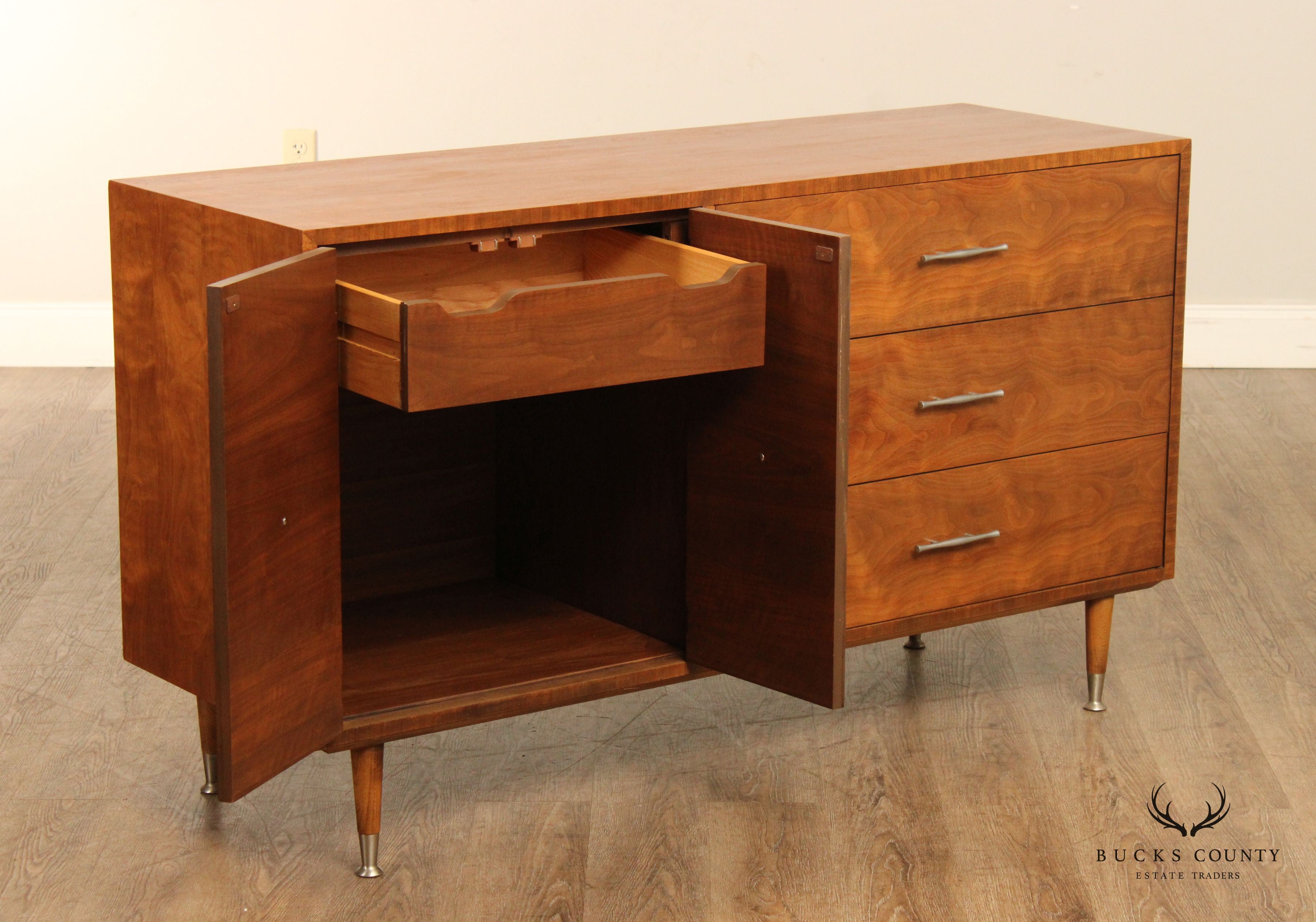 Lane Mid Century Modern Walnut Sideboard