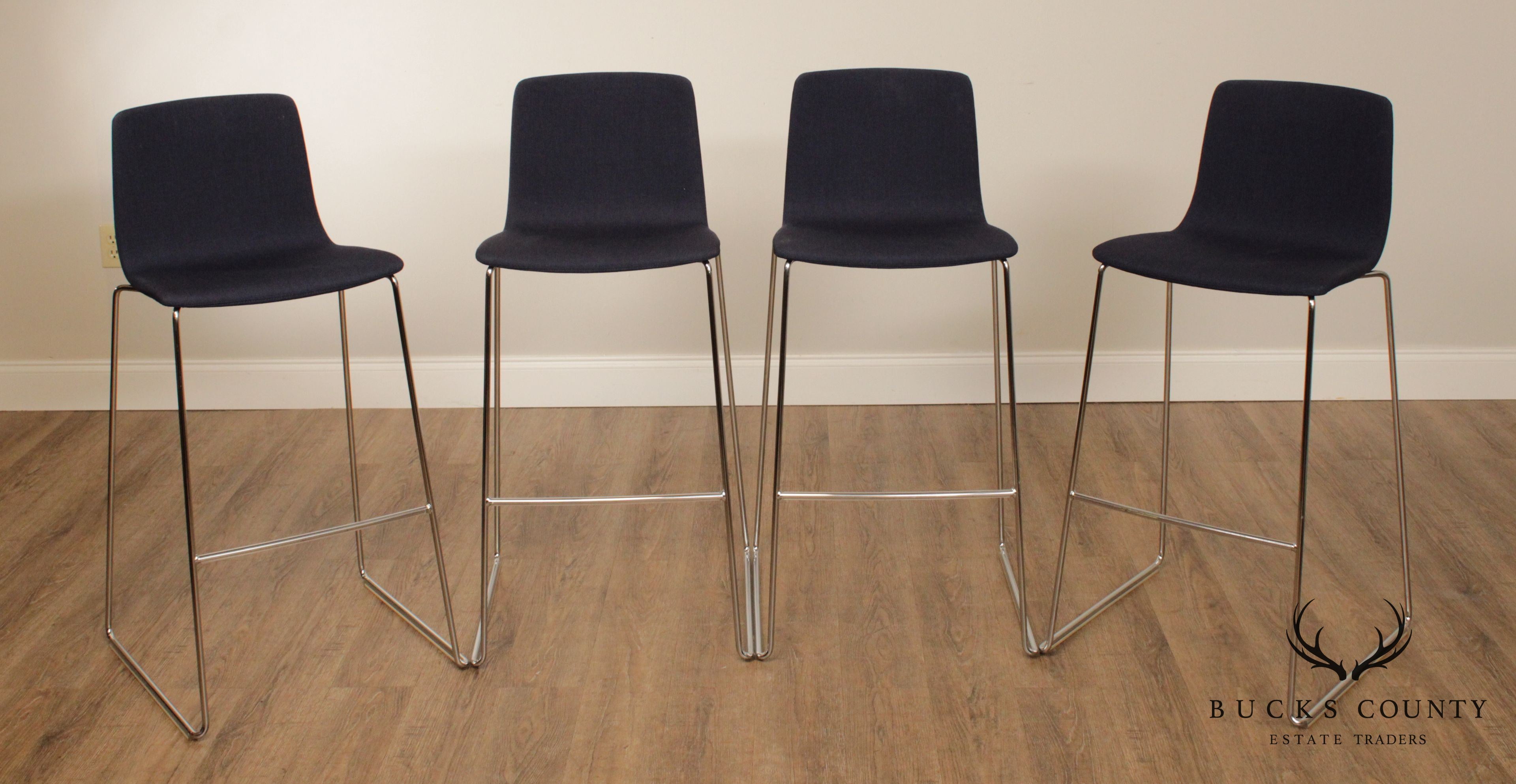 Arper Set 4 Italian Chrome Base Aava Bar Stools (B)