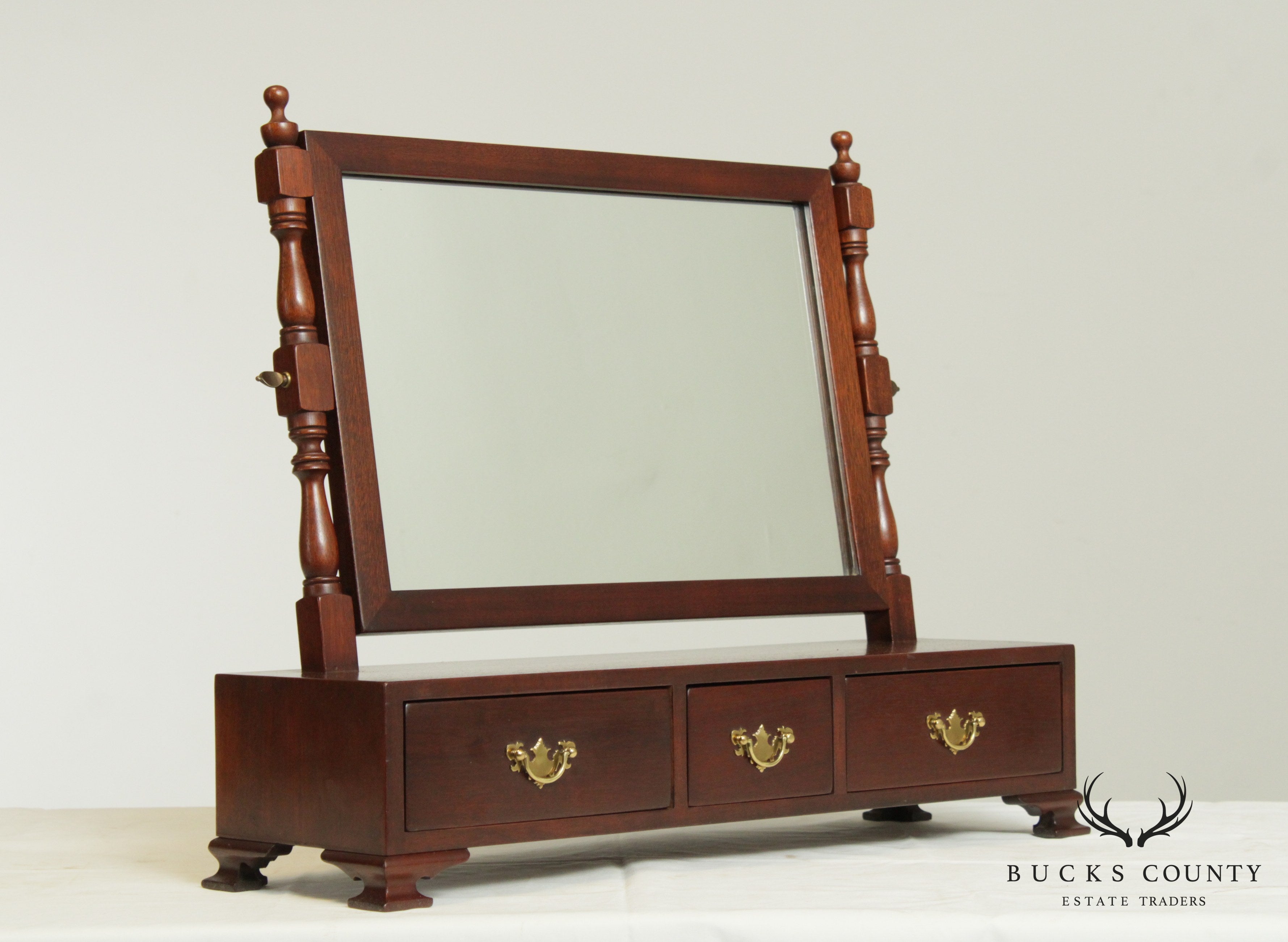 Suter's Handcrafted Chippendale Style Mahogany Saving Mirror (B)