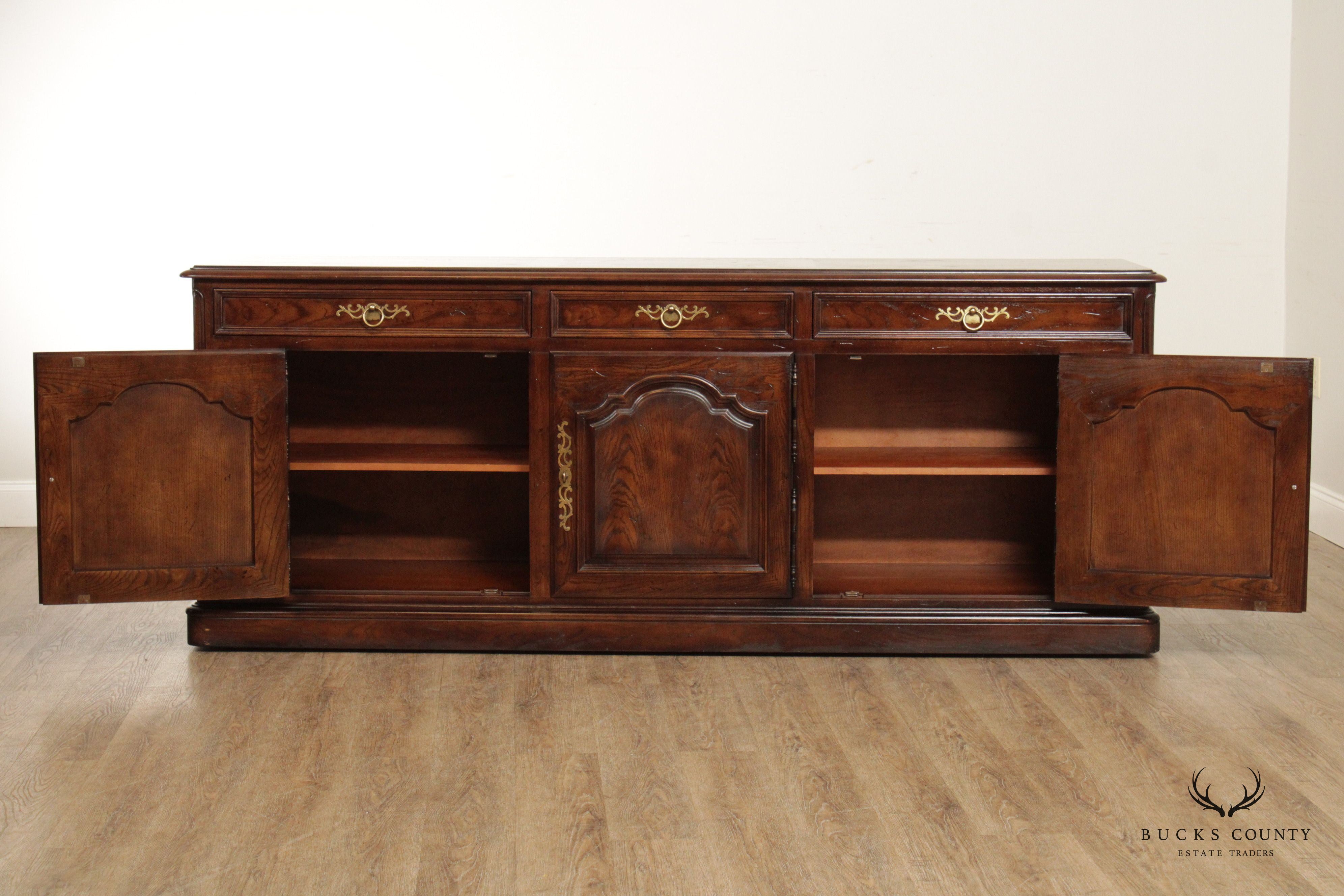 Henredon Four Centuries Collection Oak Sideboard Credenza