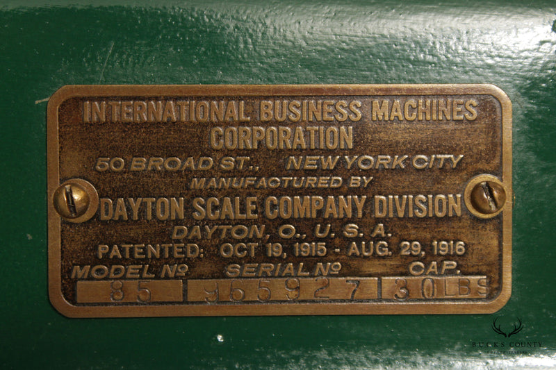 Dayton Computing Enameled Steel Thirty Pound Scale