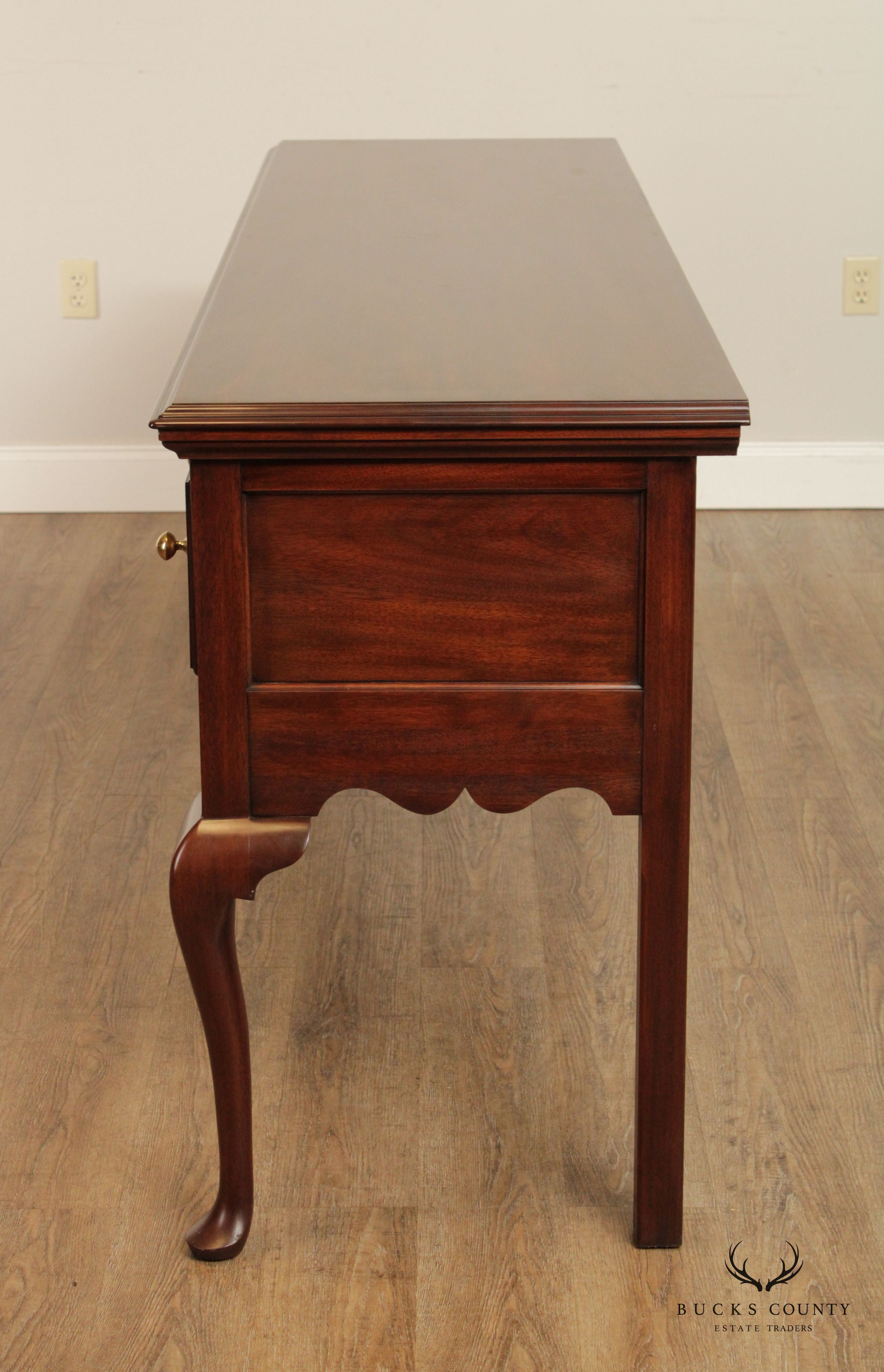 Henkel Harris Queen Anne Style 'Jamestown Colony' Mahogany Sideboard