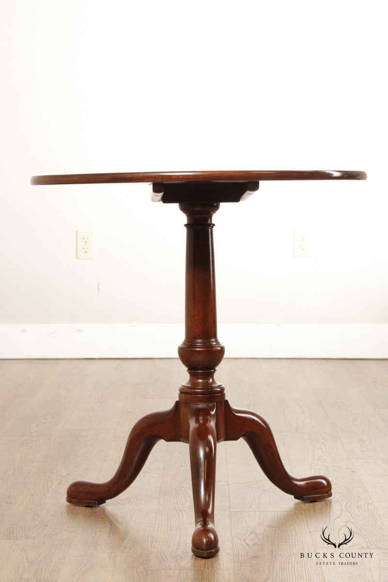Kittinger Williamsburg Adaptation Mahogany Round Pedestal Side Table
