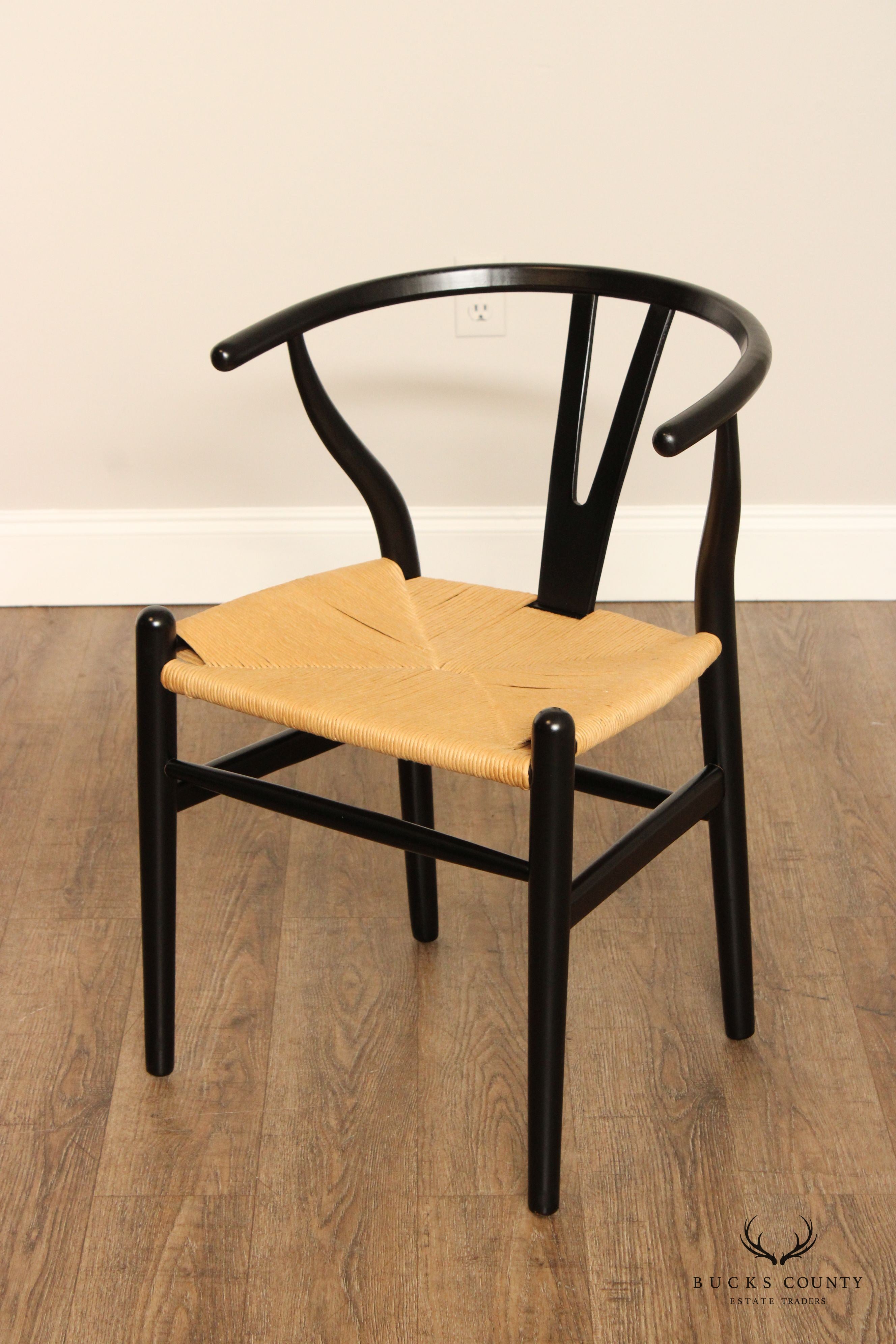 Mid Century Modern Style Set Four Wishbone Dining Chairs