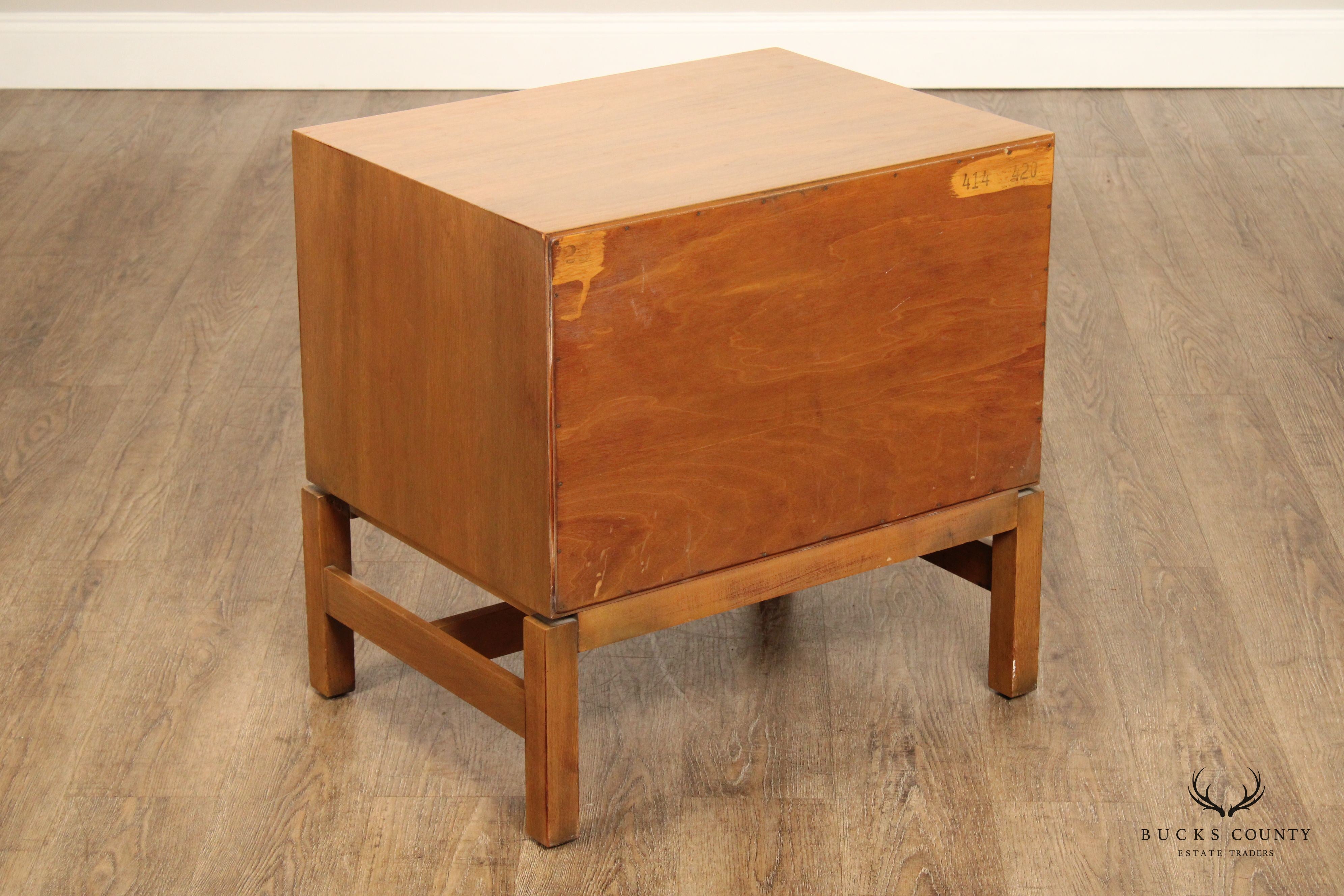 Johnson Furniture Co. Mid Century Modern Pair Of Walnut Chest Nightstands