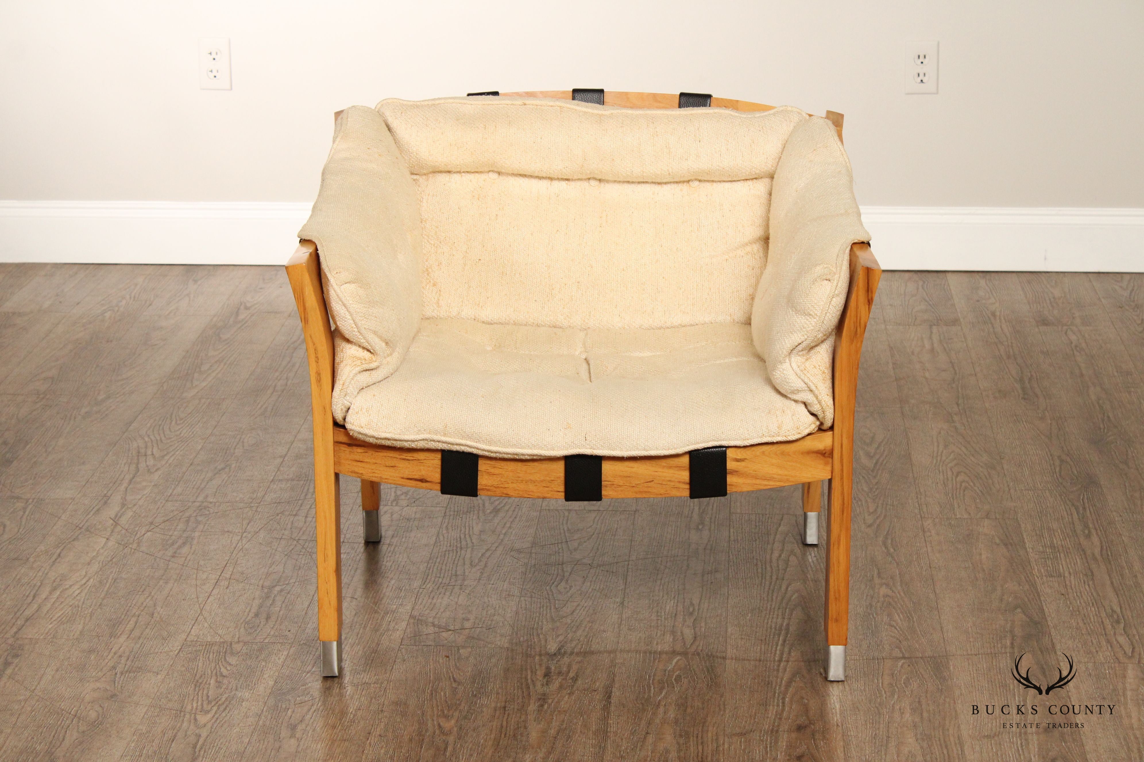 Founders Furniture Mid Century Modern Lounge Chair