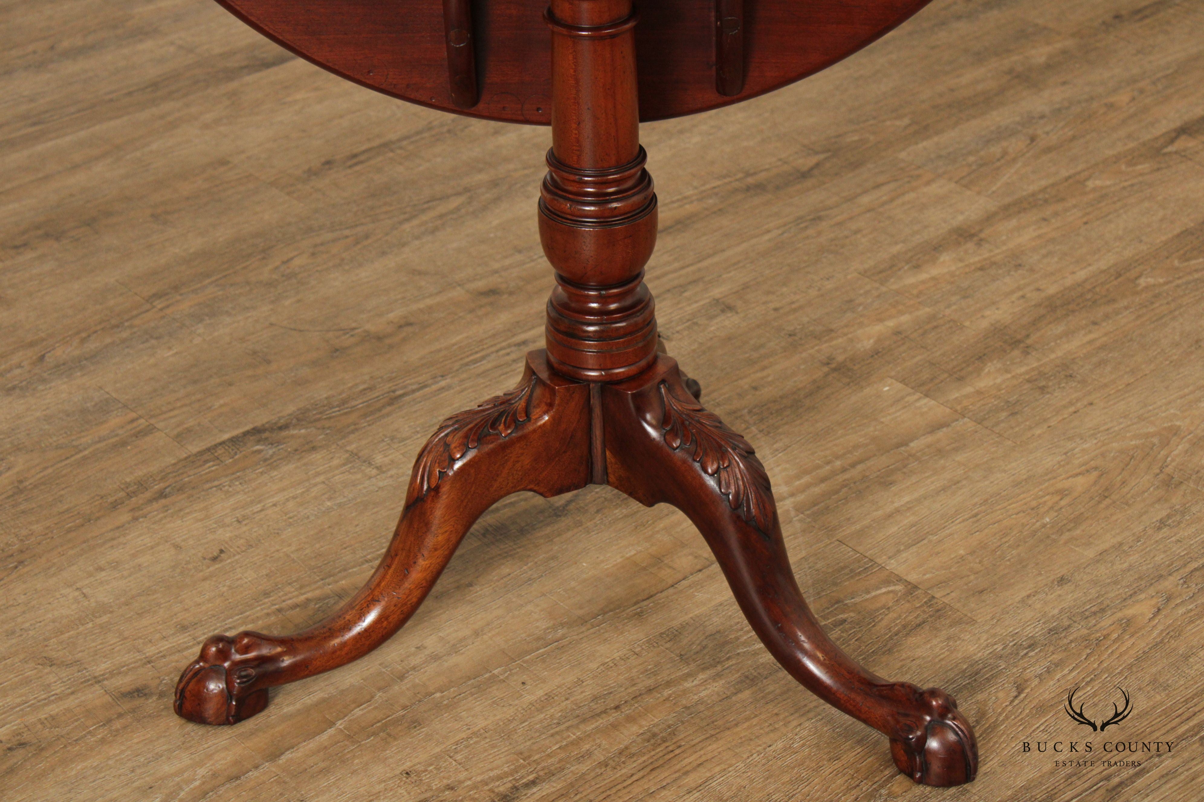 18th Century Philadelphia Mahogany Chippendale Style Tilt Top Tea Table