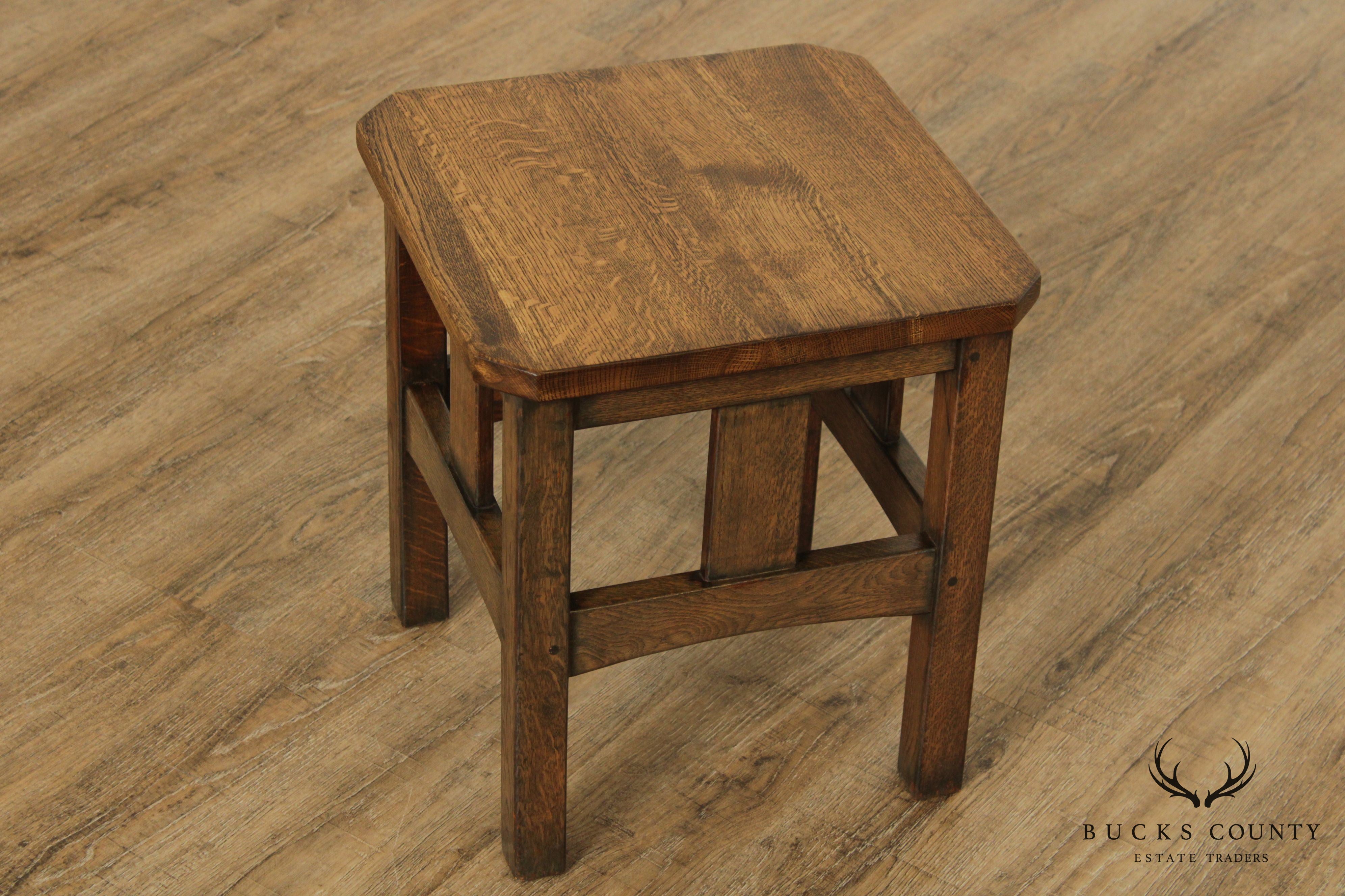 Mission Style Pair of Oak Taboret Side Tables