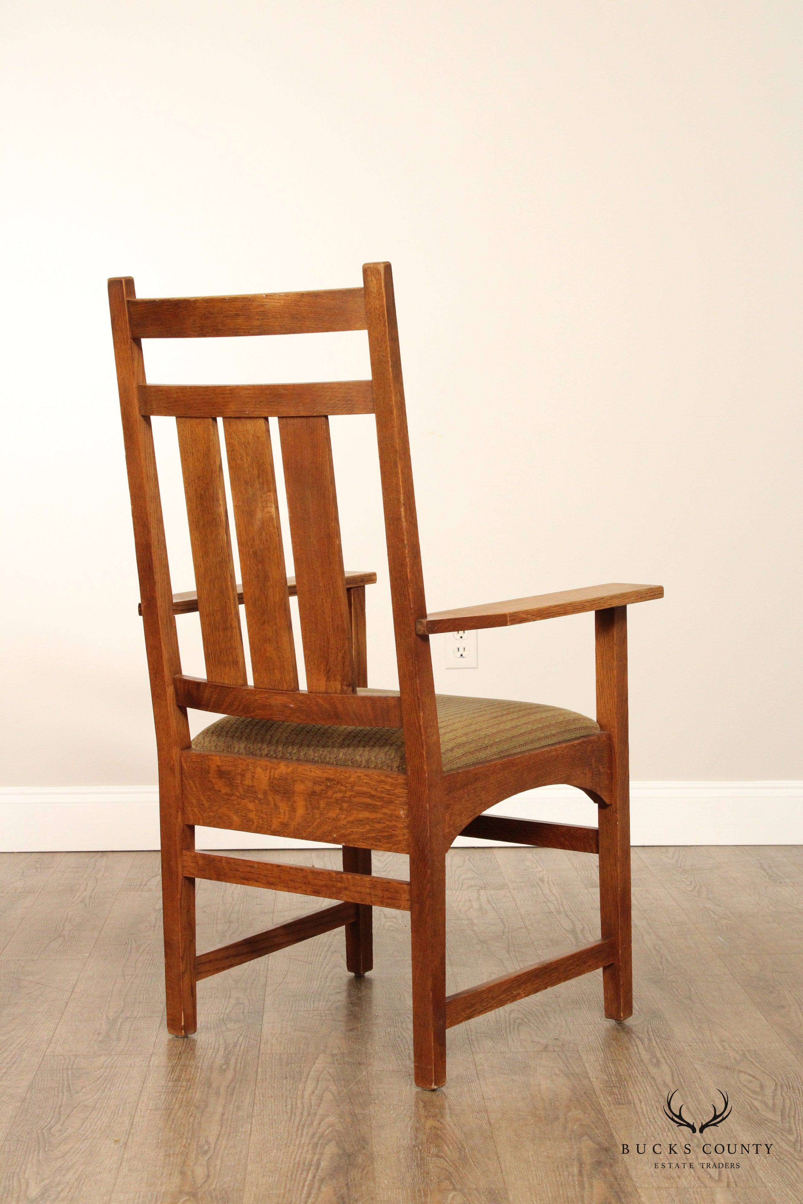 Stickley Mission Collection Harvey Ellis Pair of Oak Arm Chairs