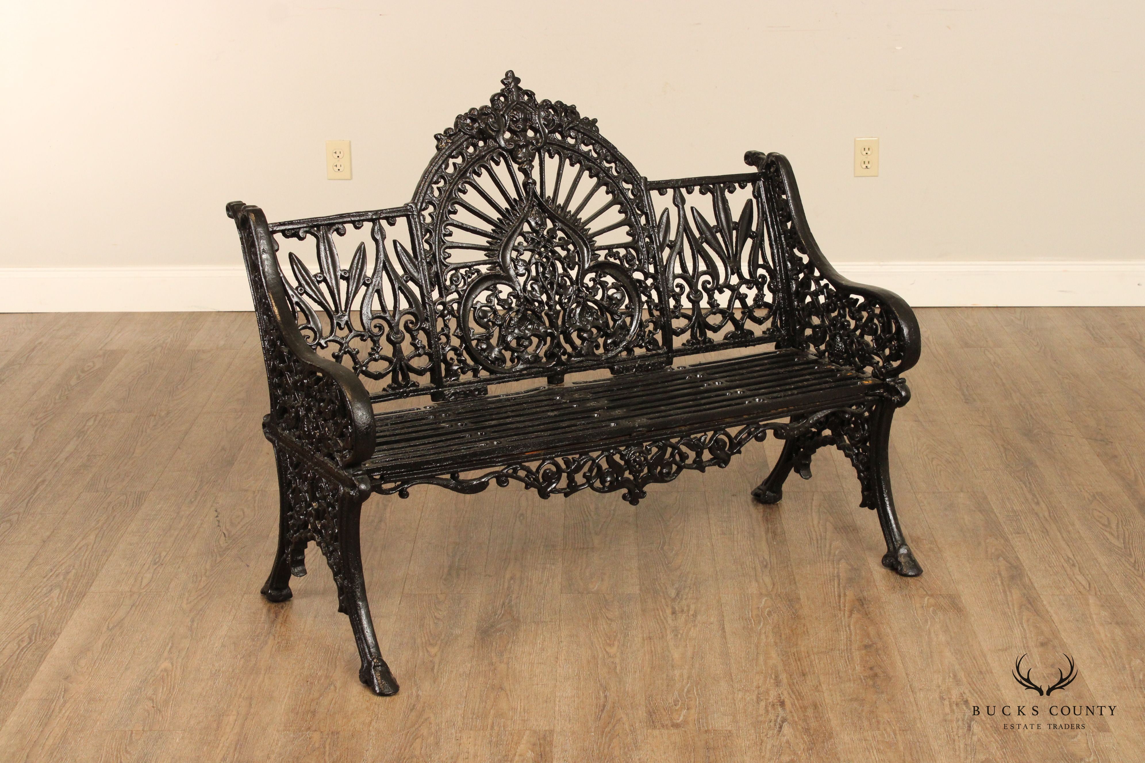 Victorian Style Quality Cast Iron Outdoor Garden Bench