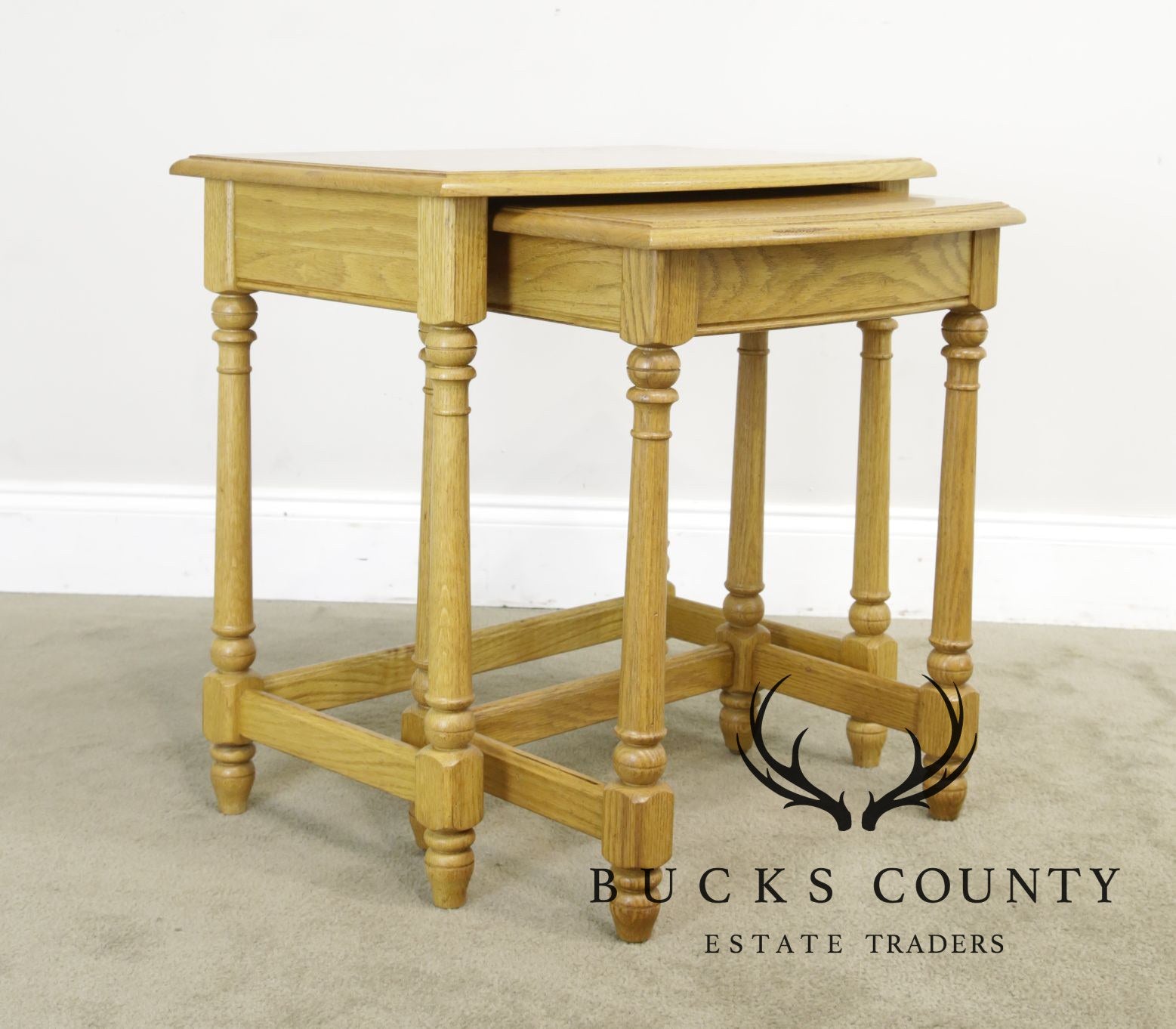 Ethan Allen Oak Nesting Side Table