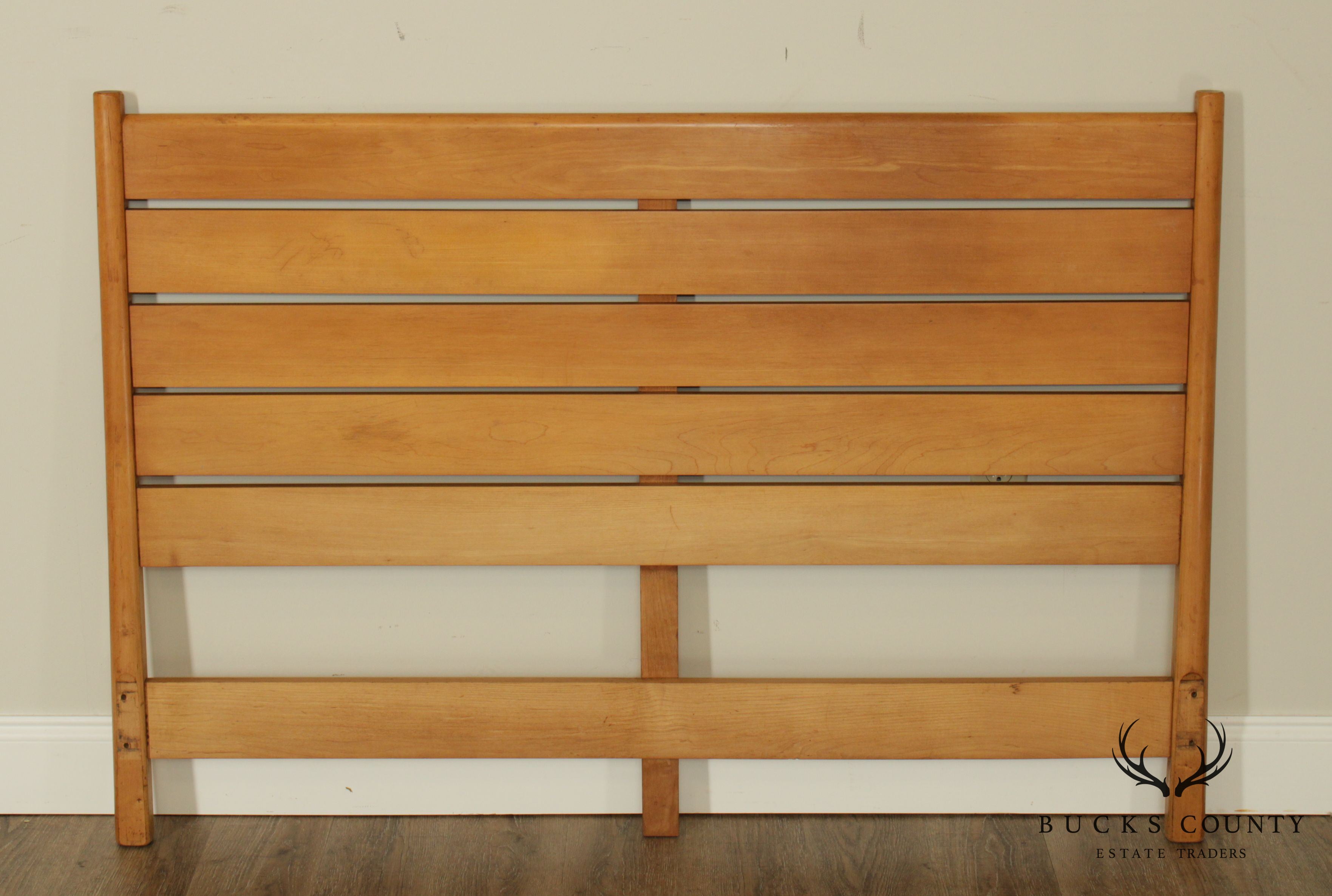 Paul McCobb Planner Group, Winchendon Mid Century Modern Maple Full Headboard