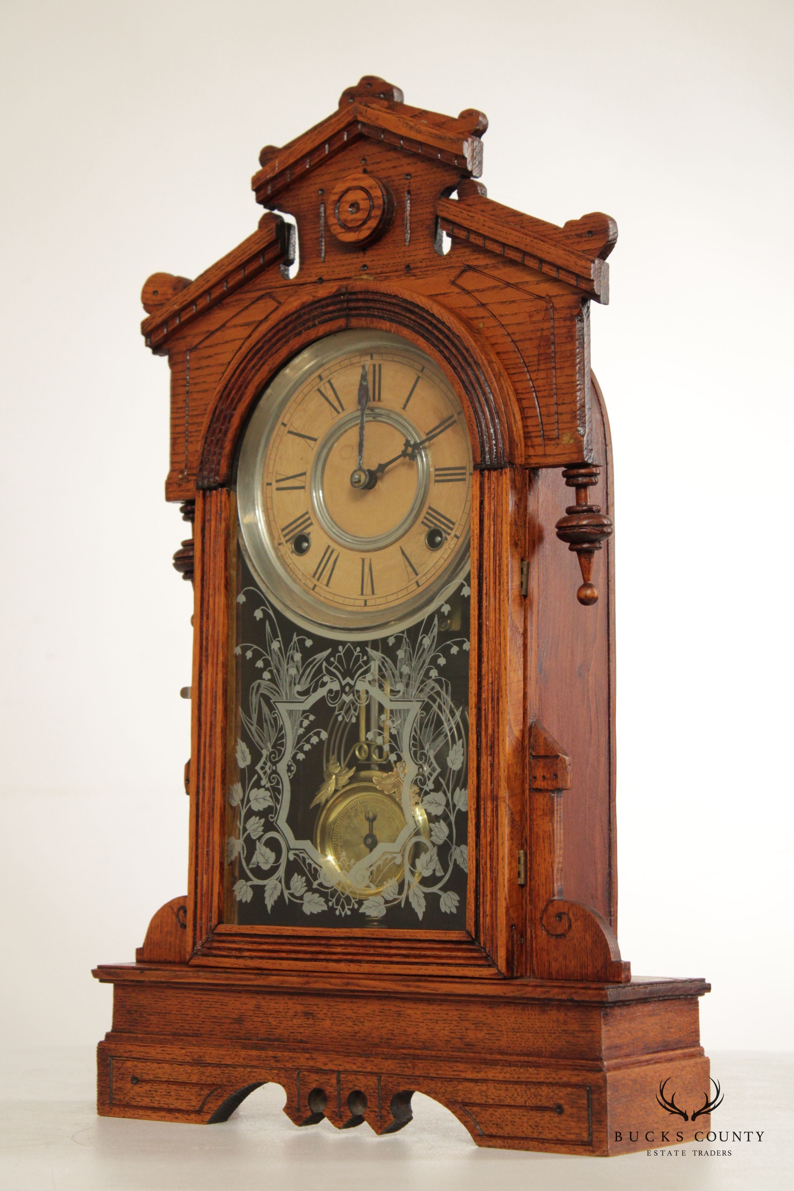 Antique William L. Gilbert Victorian Oak Case Mantel Clock